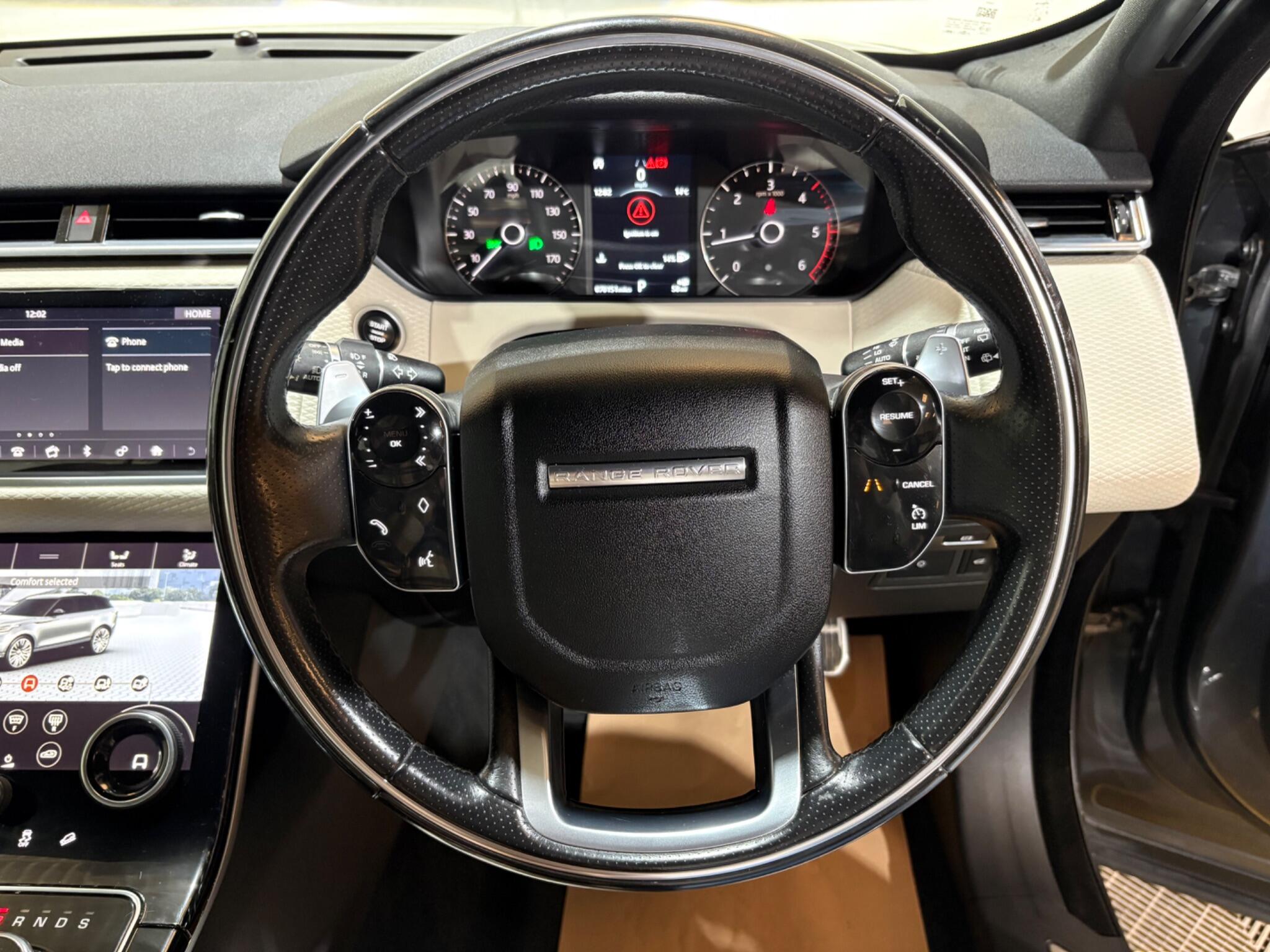Land Rover Range Rover Velar view 9