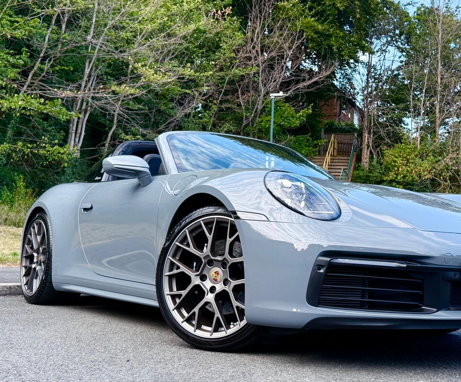 Porsche 911 view 46