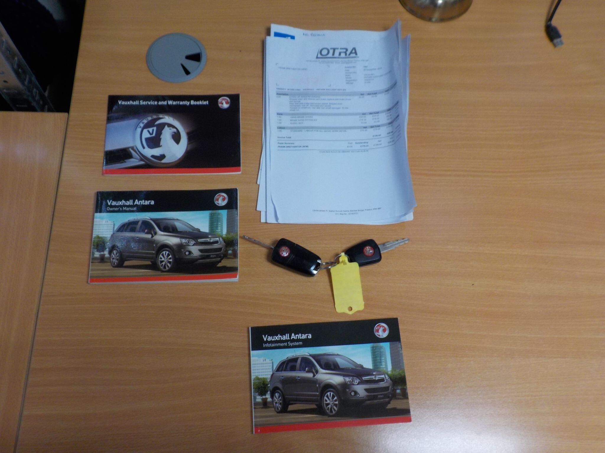 Vauxhall Antara 2.2 CDTi Exclusiv 4WD Euro 5 (s/s) 5dr