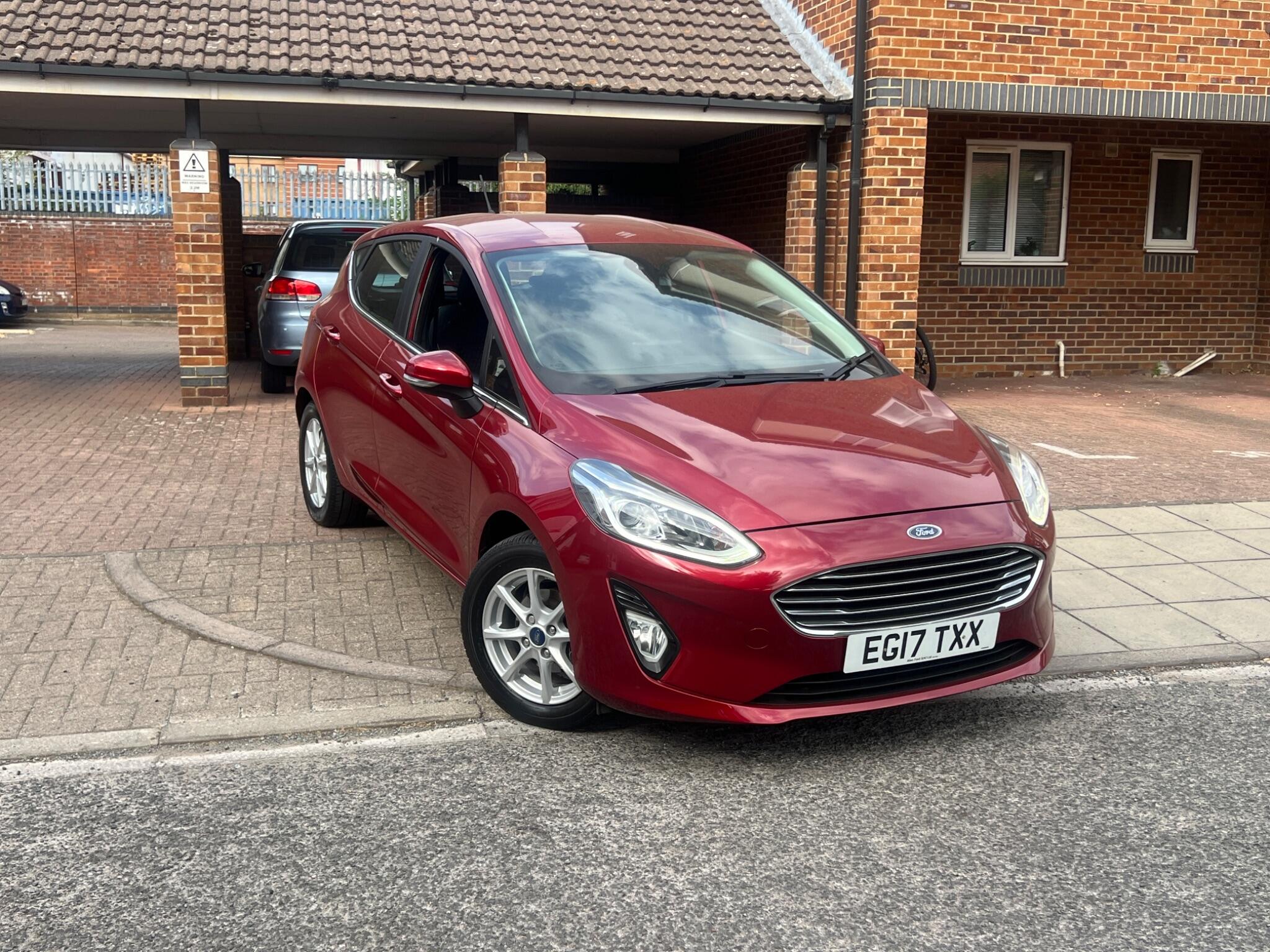Ford Fiesta view 9