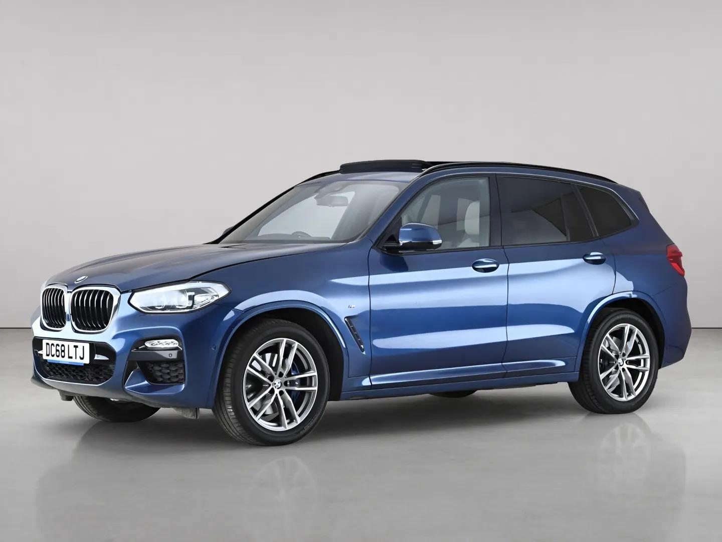 BMW X3 view 2