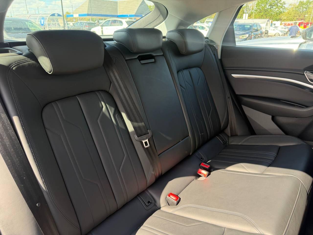 Audi E-Tron view 22