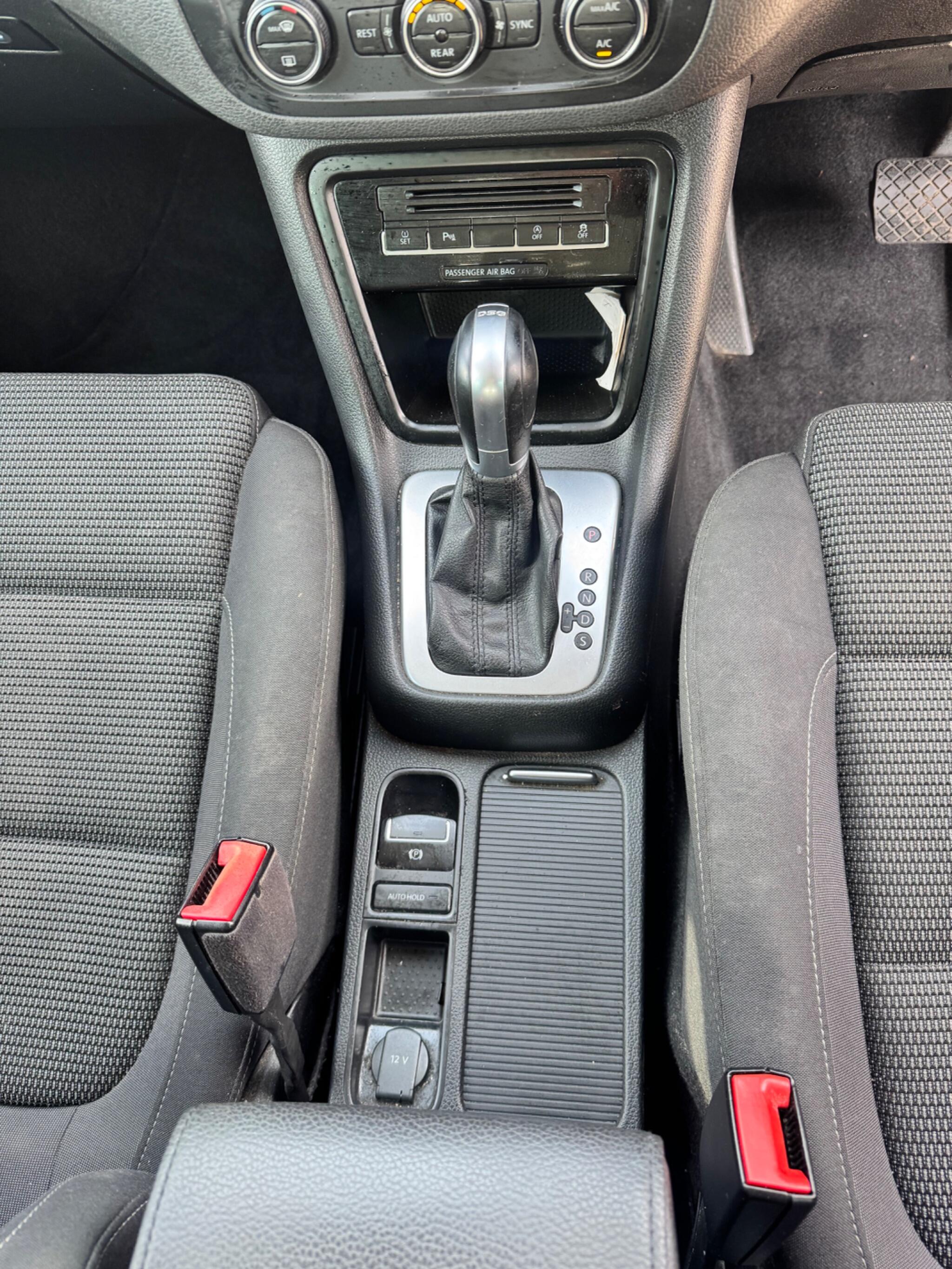 Volkswagen Sharan view 23