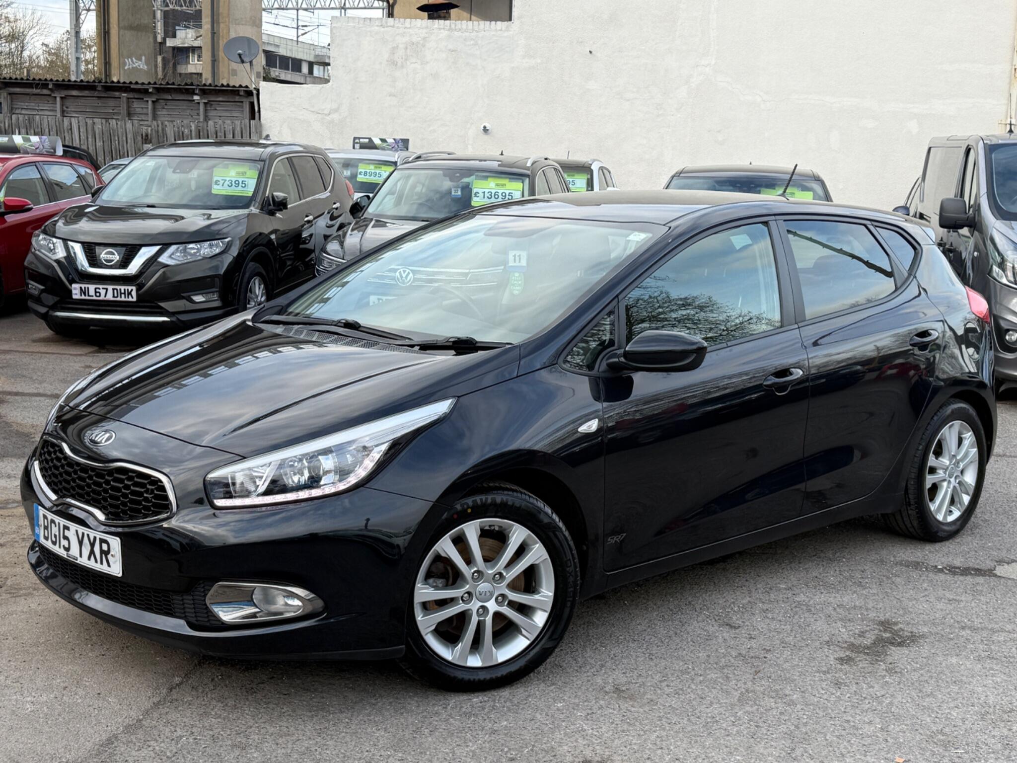 Kia Ceed - Image 9