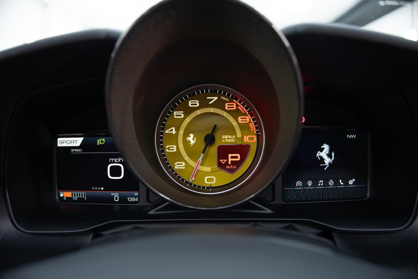 Ferrari F8 Spider view 16