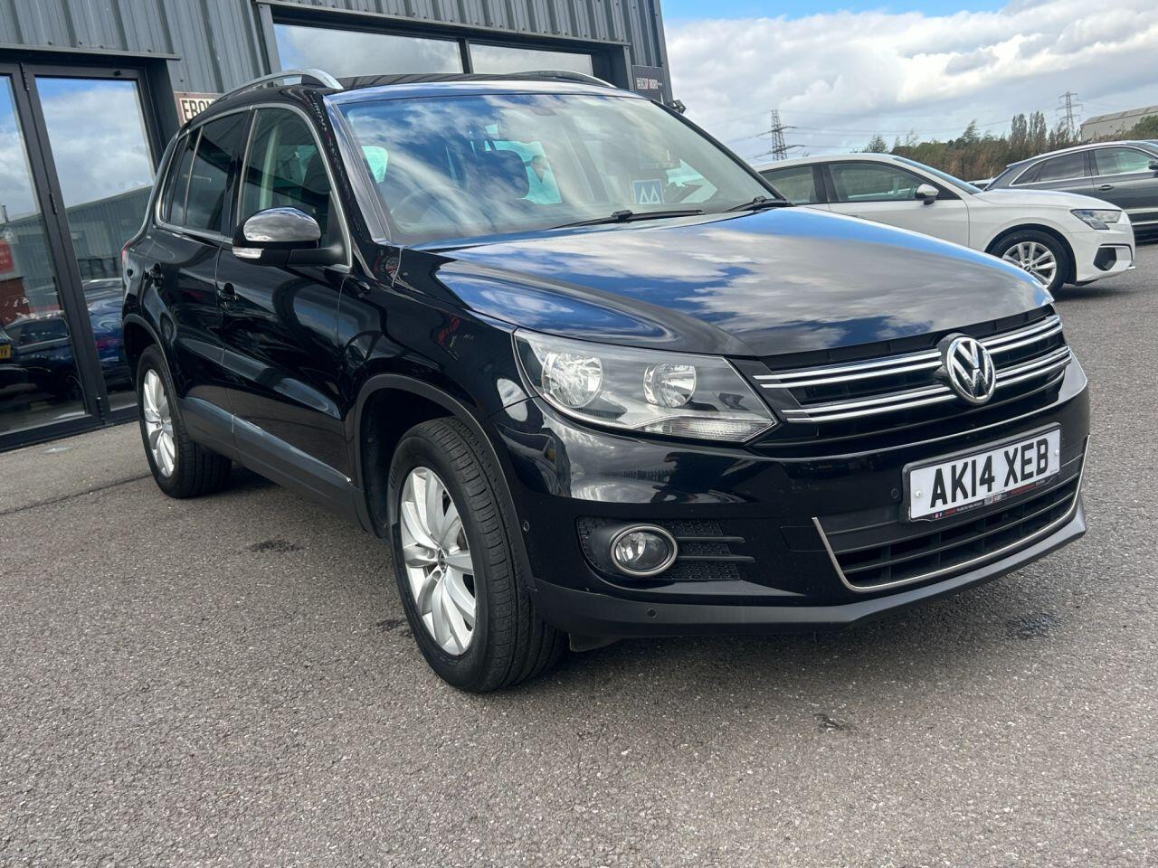 Volkswagen Tiguan view 8