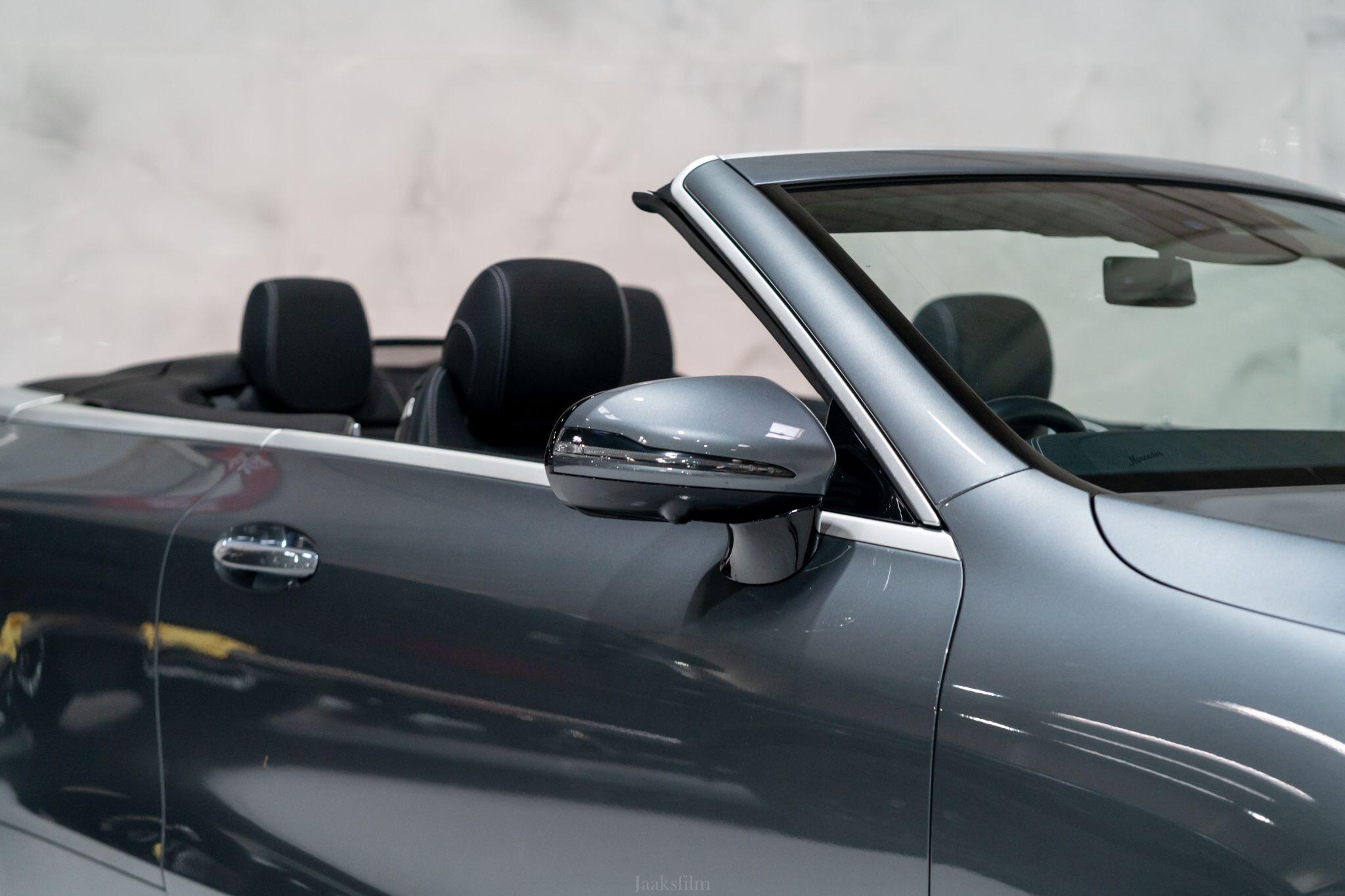 Mercedes-Benz E-Class view 44
