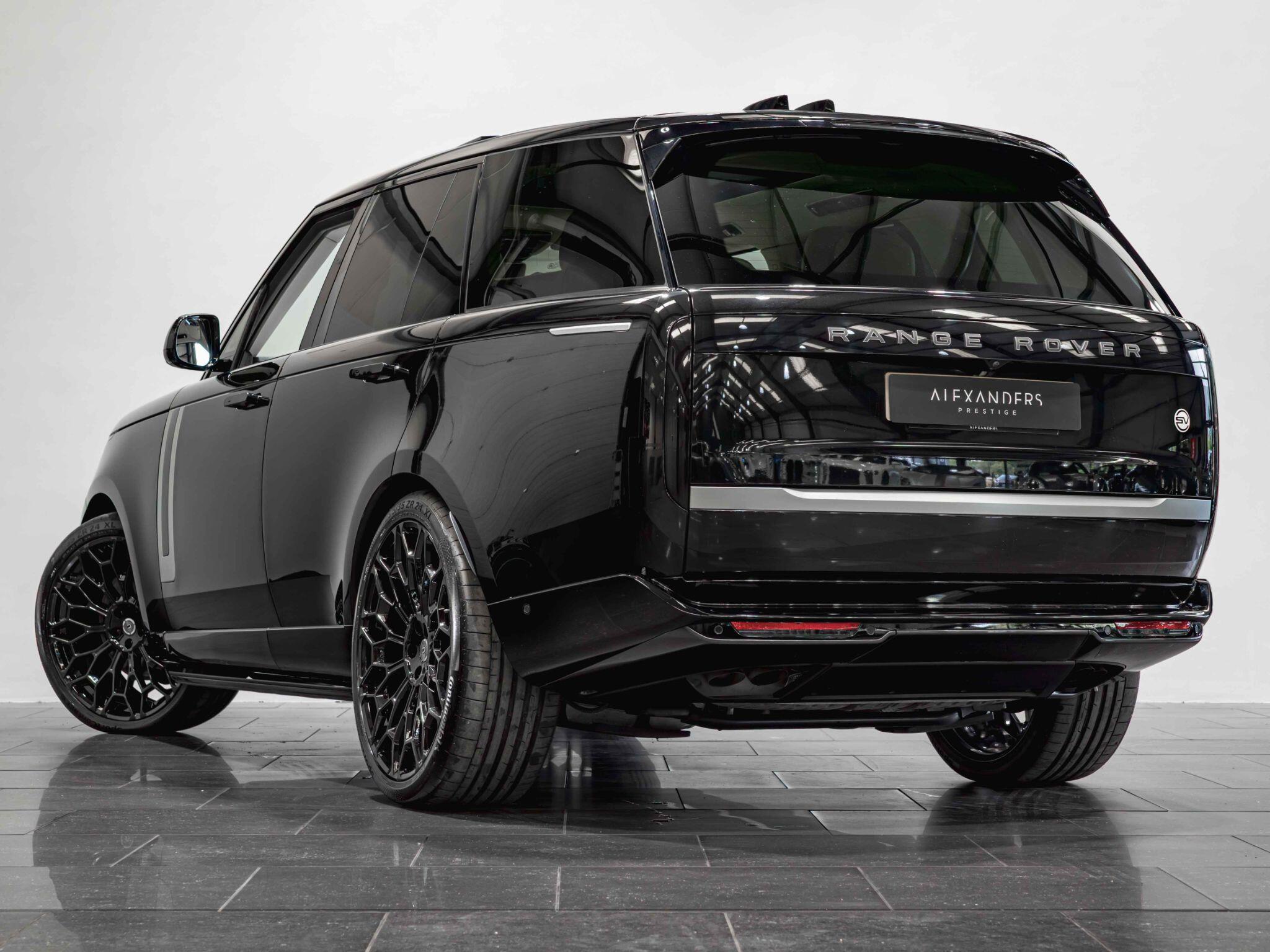 Land Rover Range Rover view 9