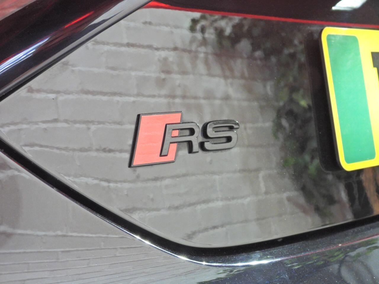 Audi E-Tron GT view 38