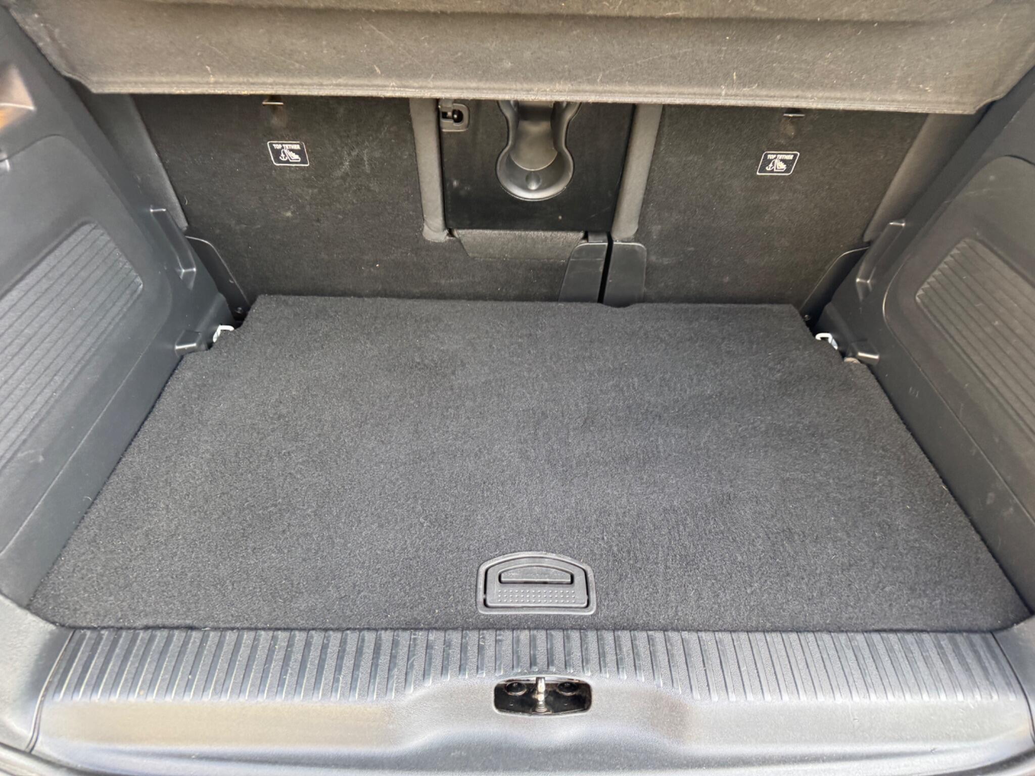 Citroen C3 Aircross view 64