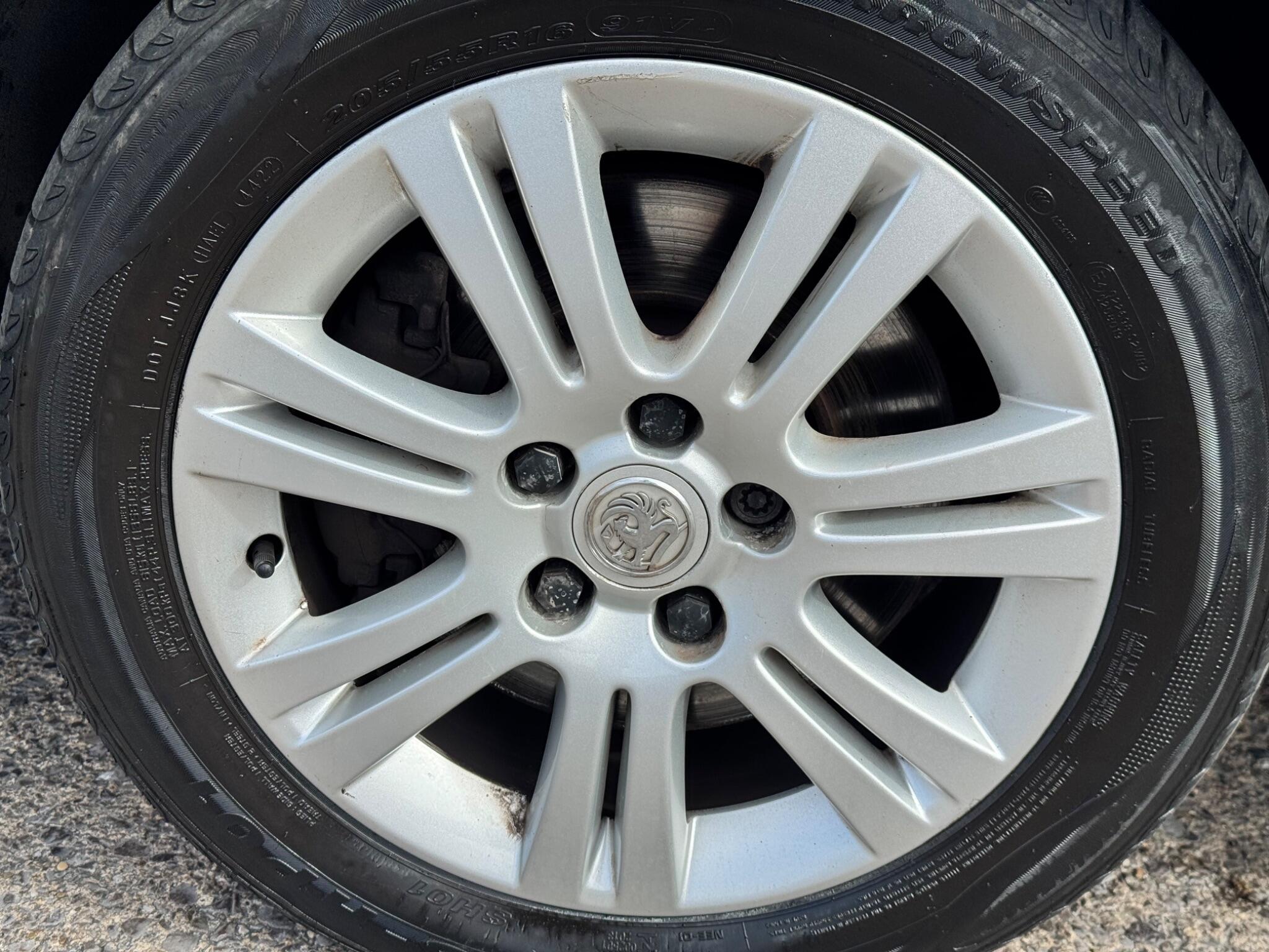 Vauxhall Zafira view 41