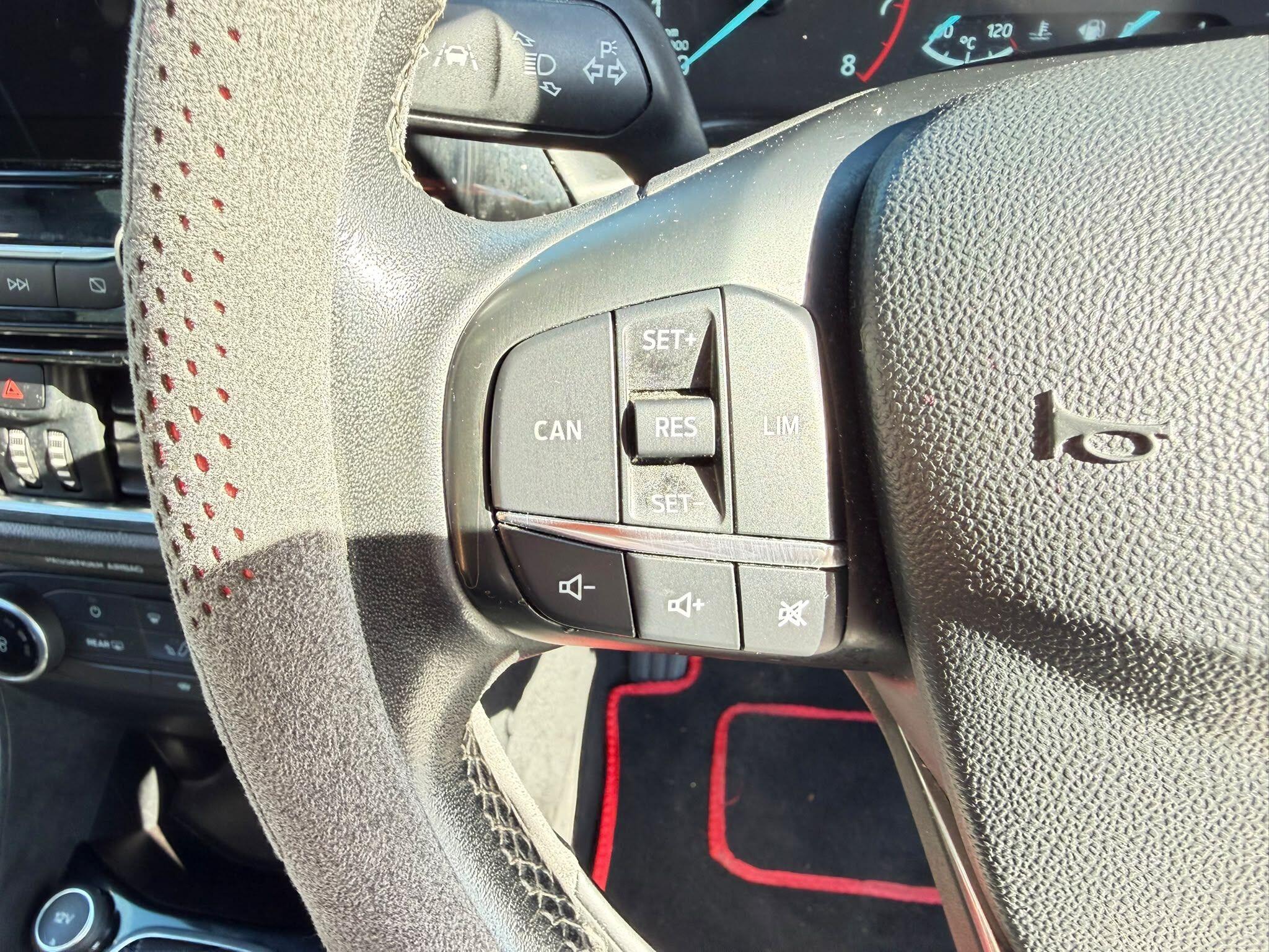 Ford Fiesta view 25