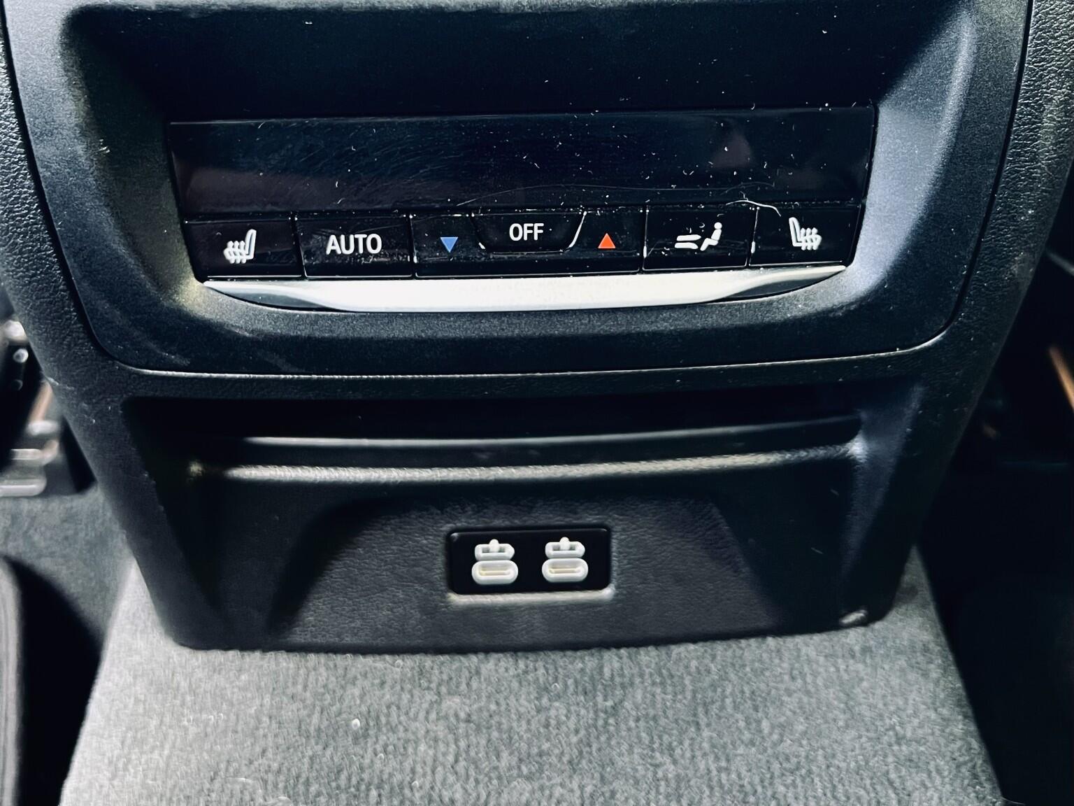 BMW X3 view 26