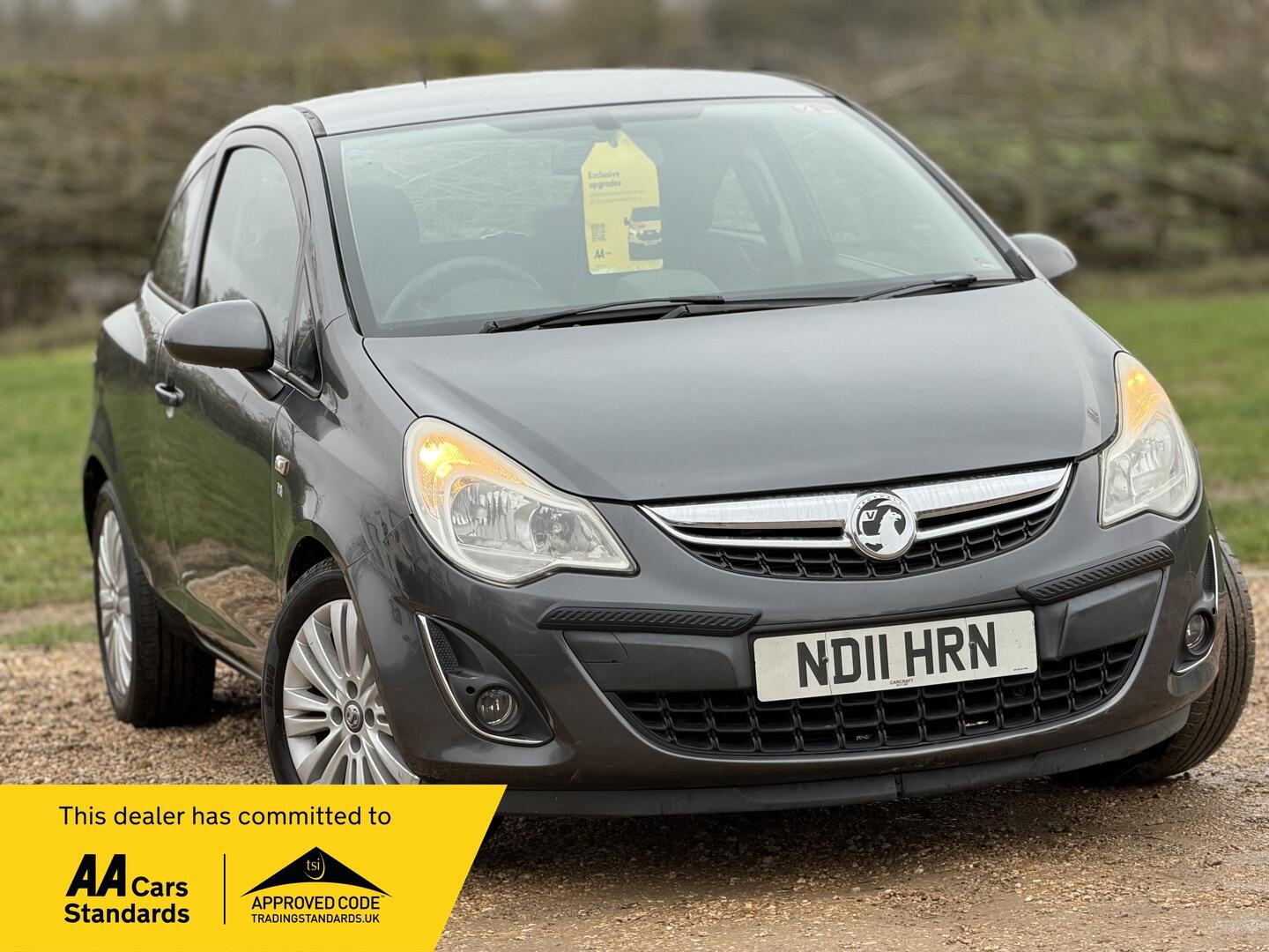 2011 Vauxhall Corsa 1.4 16V Excite Euro 5 3dr (A/C) image 5