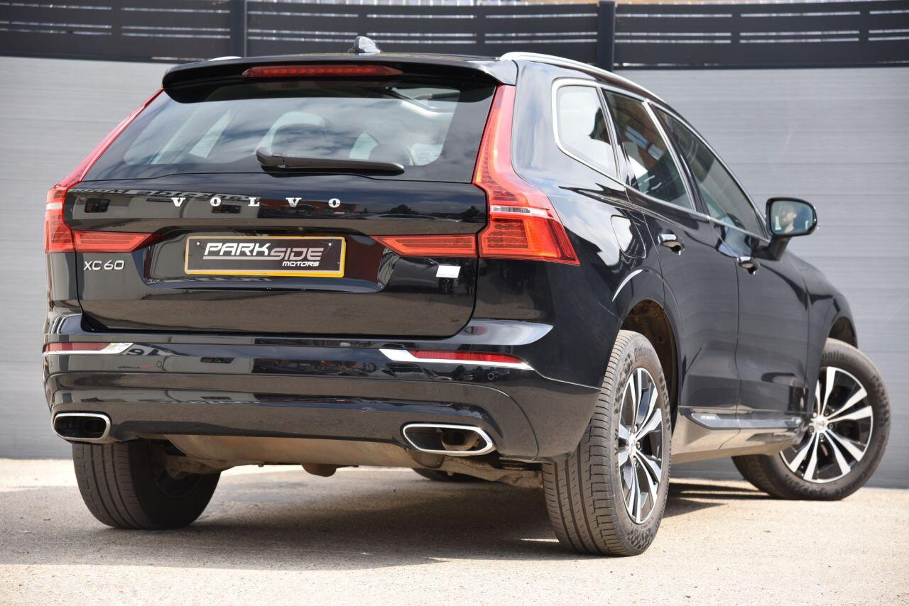 Volvo XC60 view 9