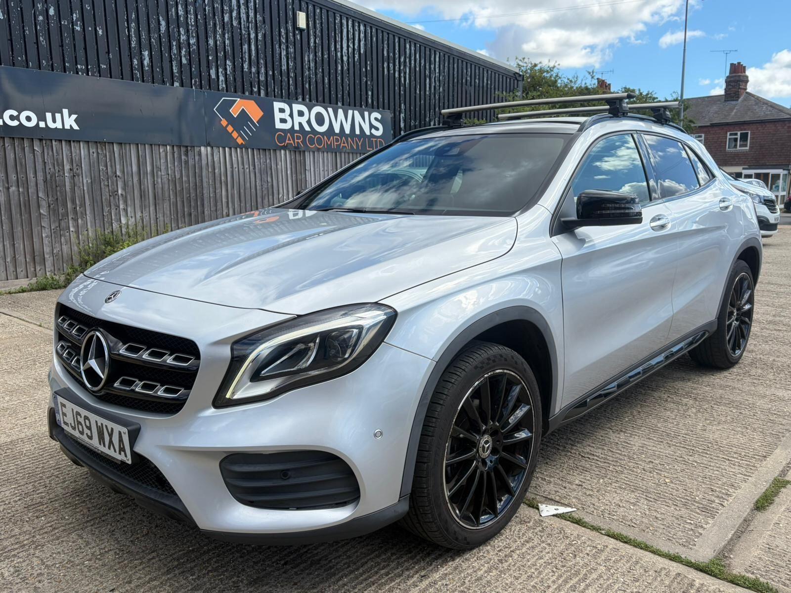 Mercedes-Benz Gla view 7