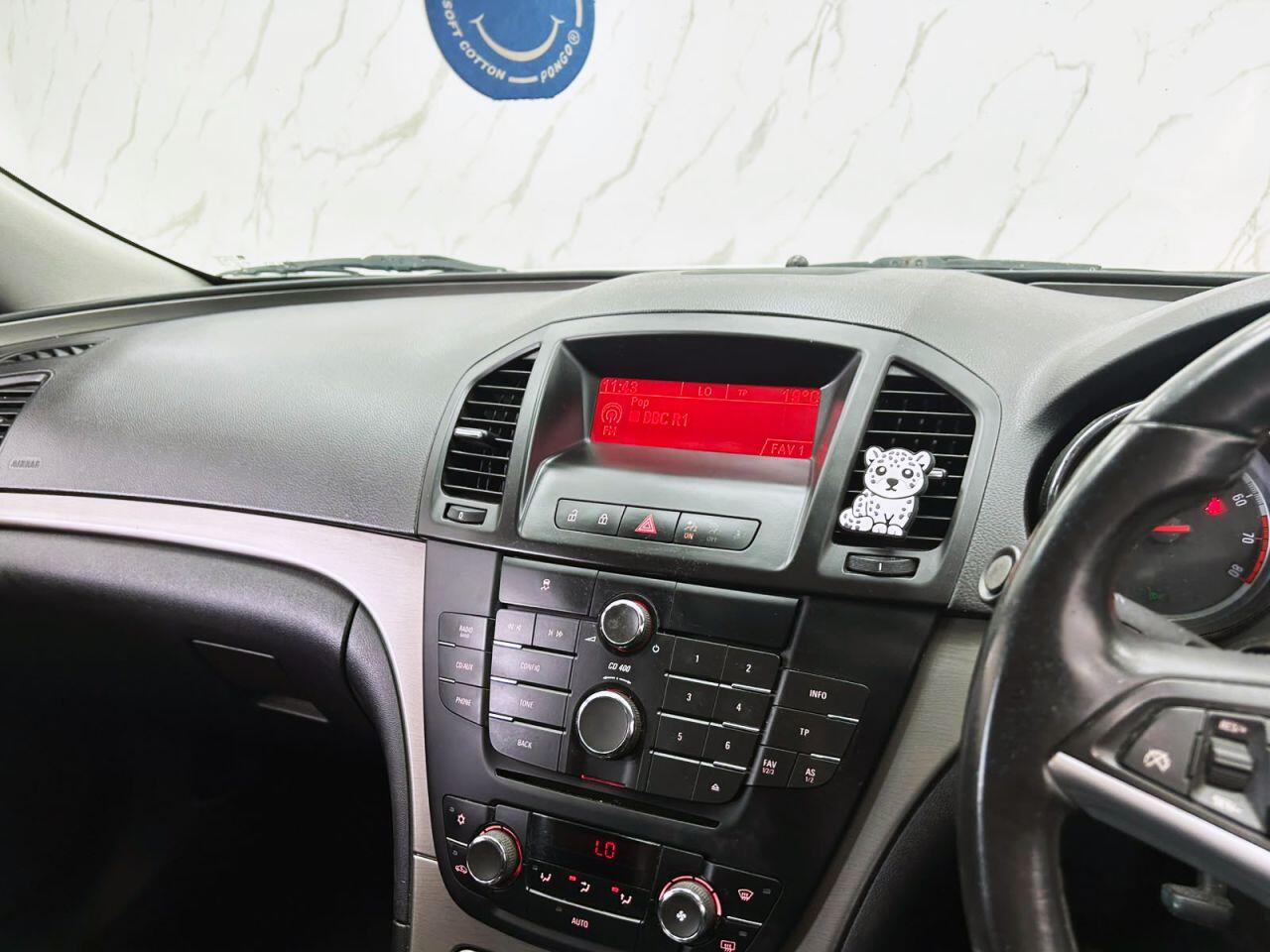 Vauxhall Insignia view 14