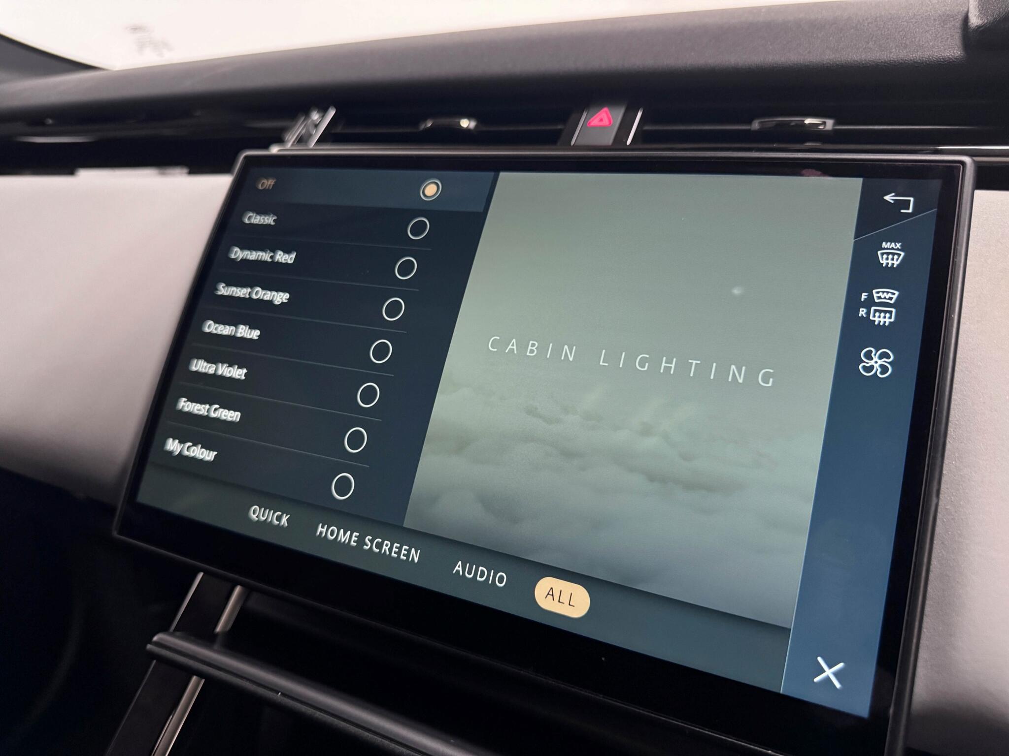 Land Rover Range Rover Velar view 45