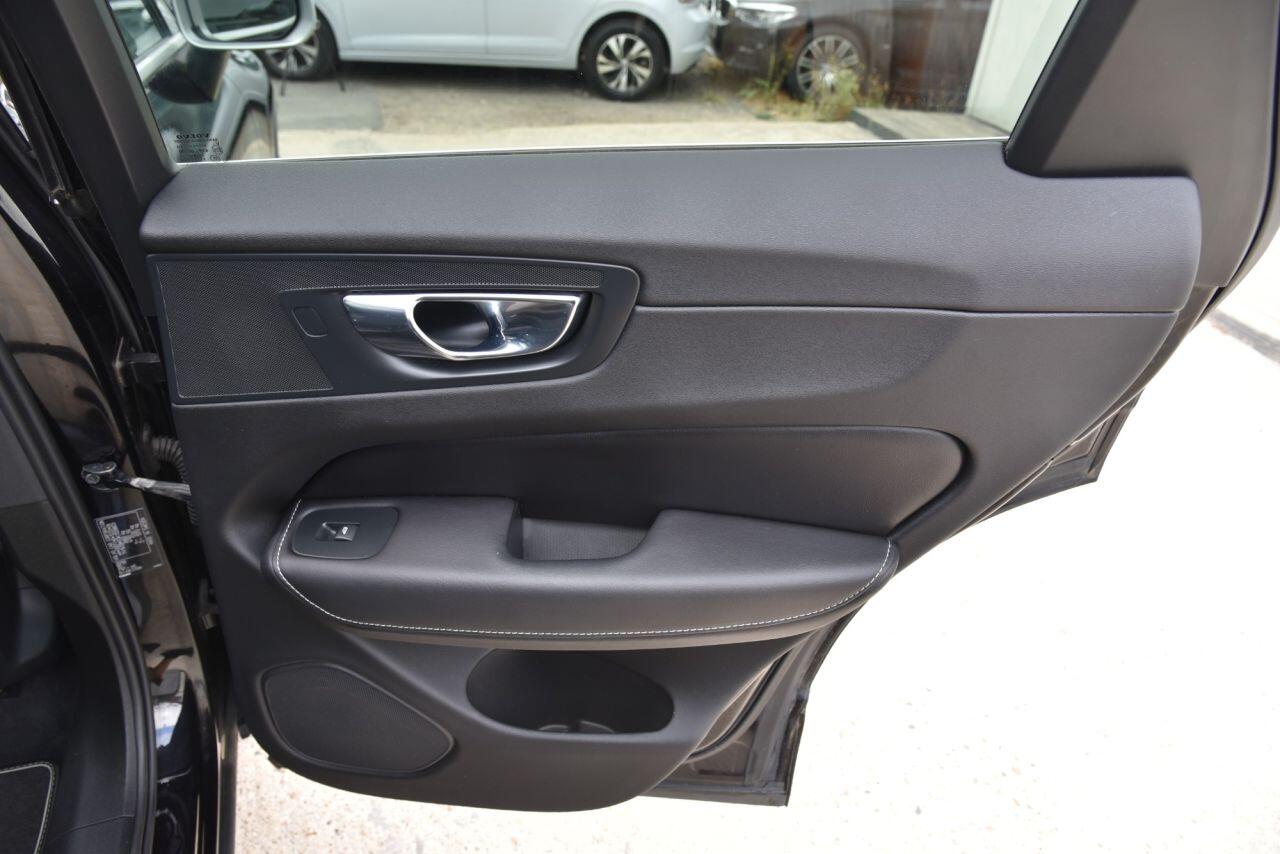Volvo XC60 view 57