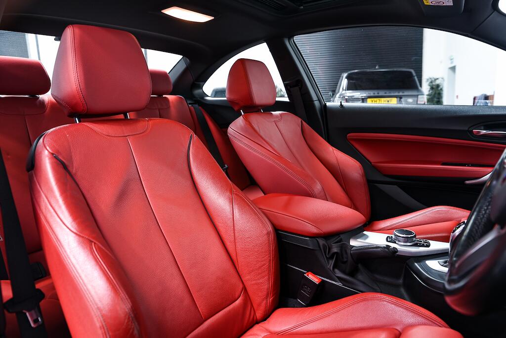 BMW 2 Series view 12