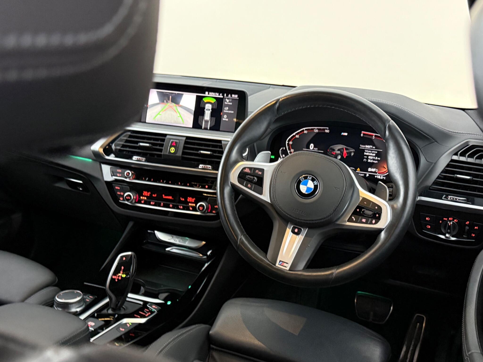 BMW X3 view 14