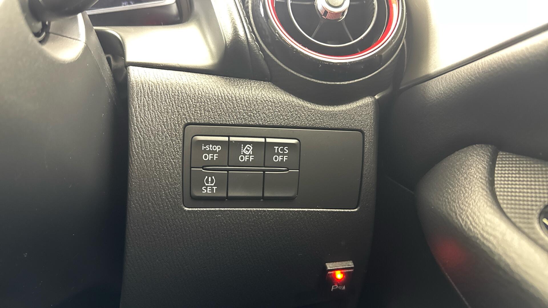 Mazda CX-3 view 41