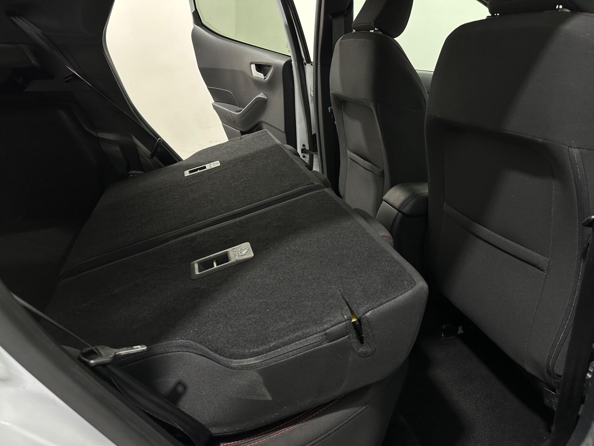 Ford Fiesta view 45