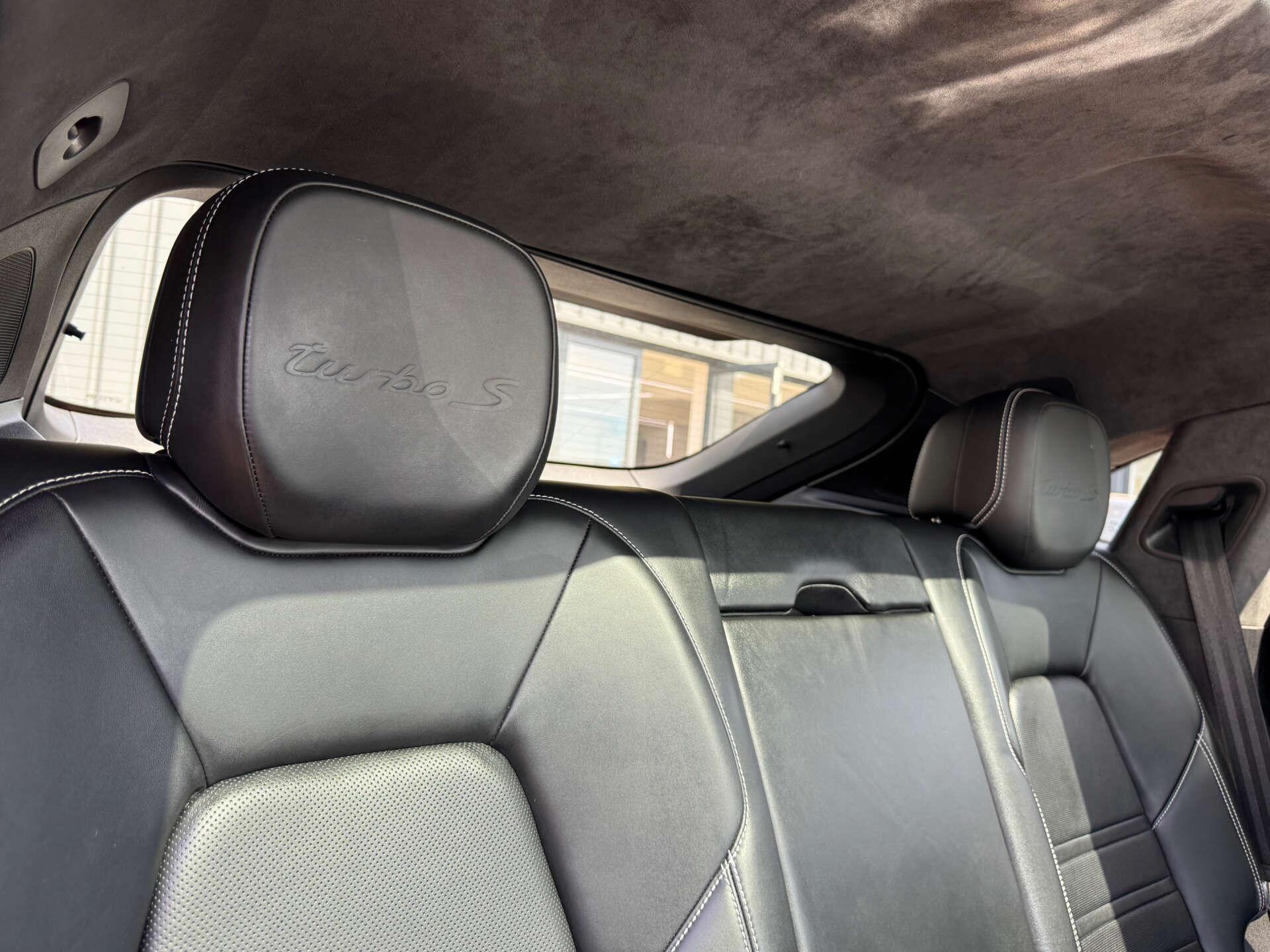 Porsche Cayenne view 66