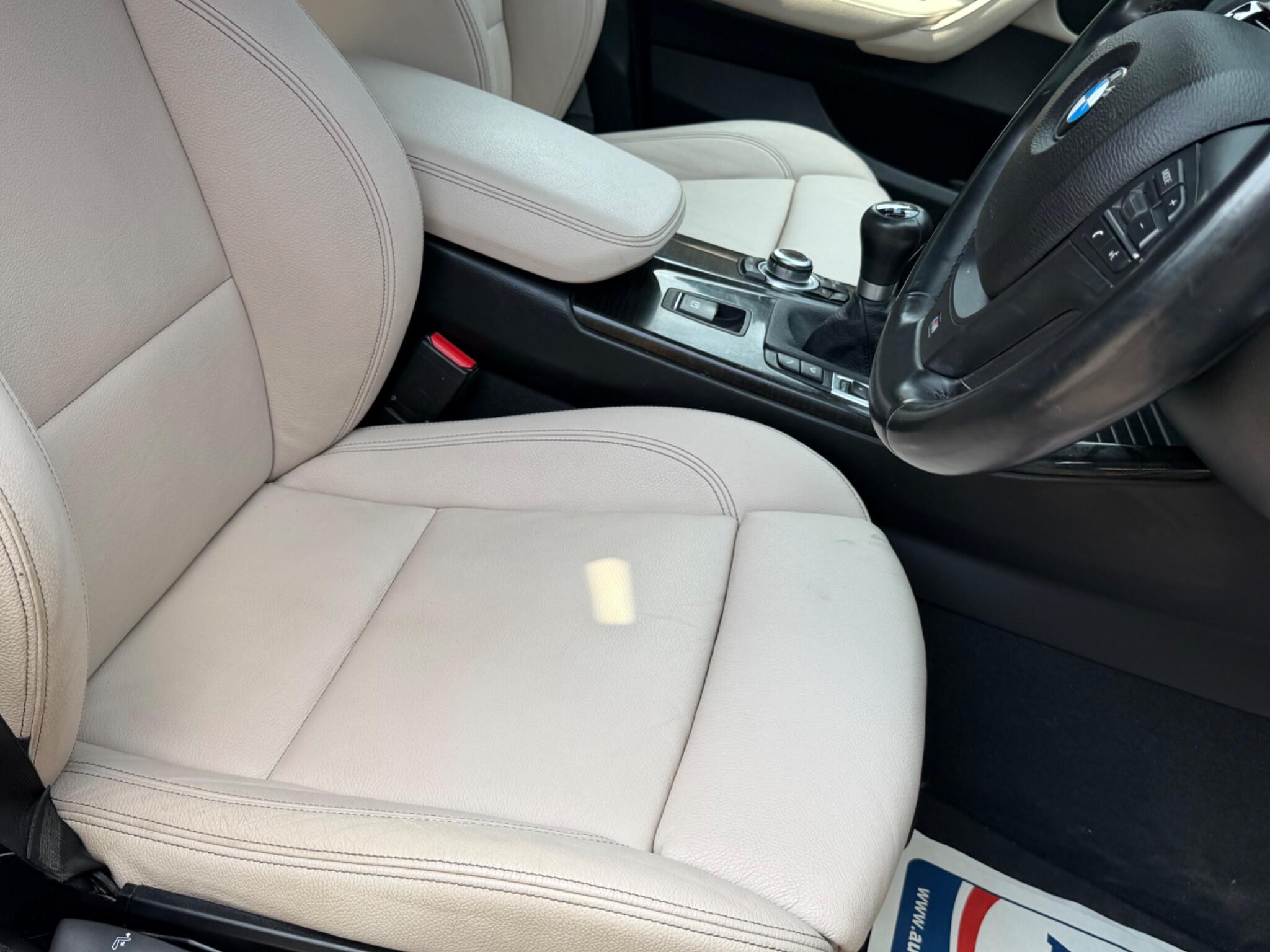 BMW X4 view 45