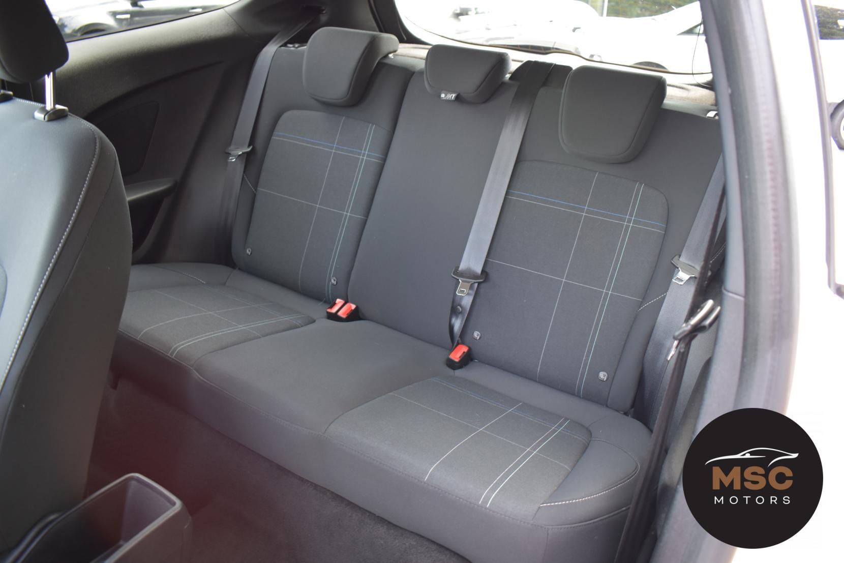 Ford Fiesta view 33
