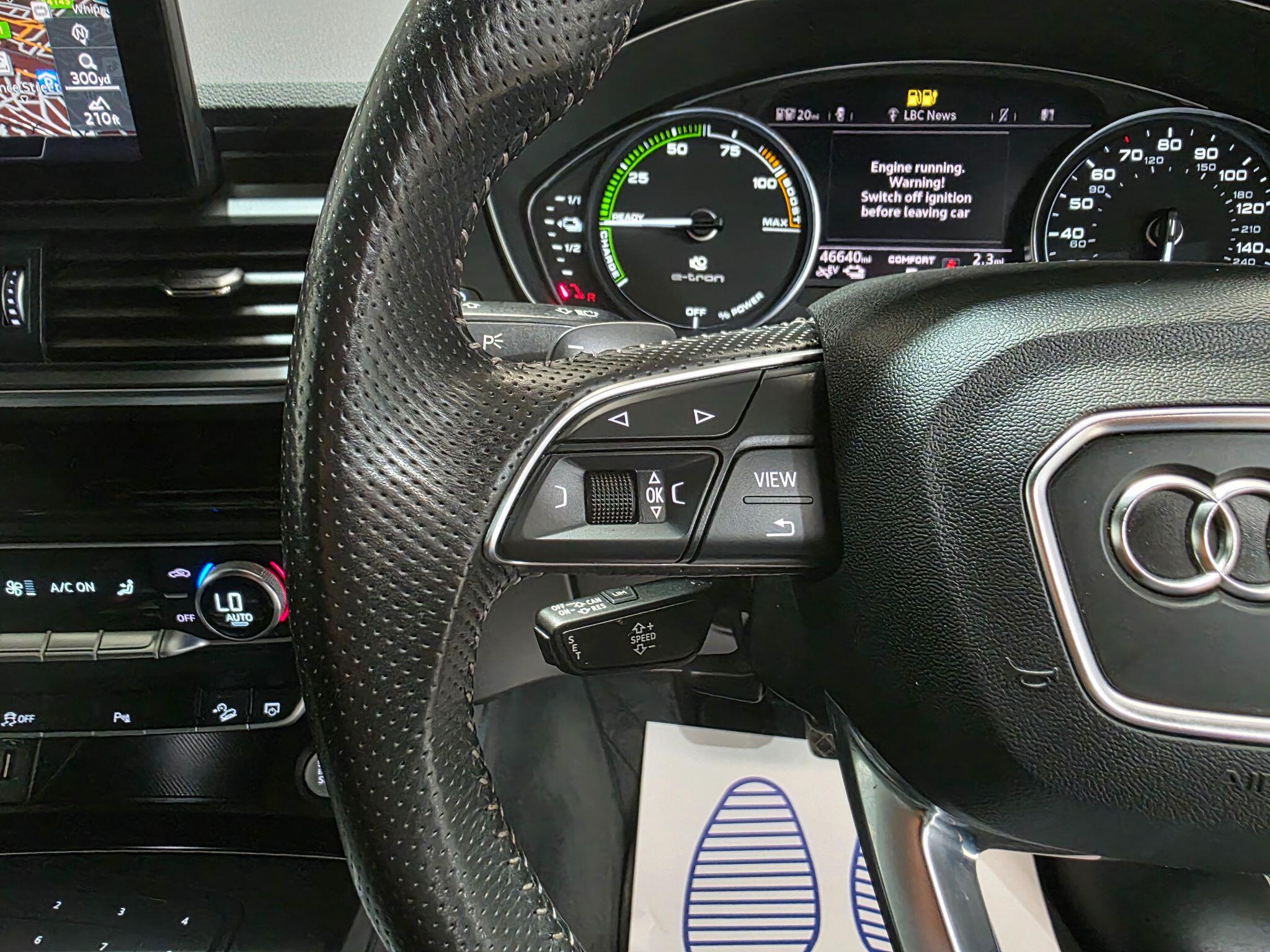Audi Q5 view 21