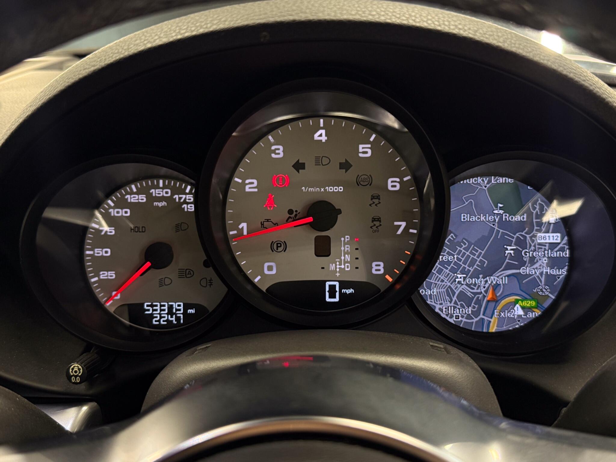 Porsche Cayman view 29