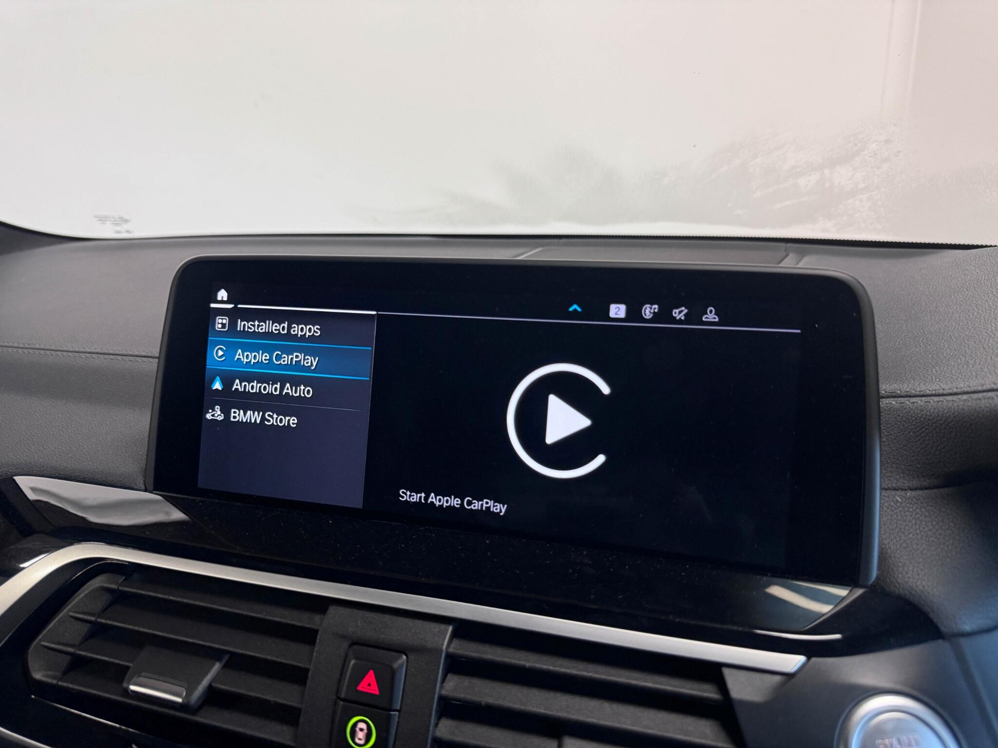 BMW X3 view 11