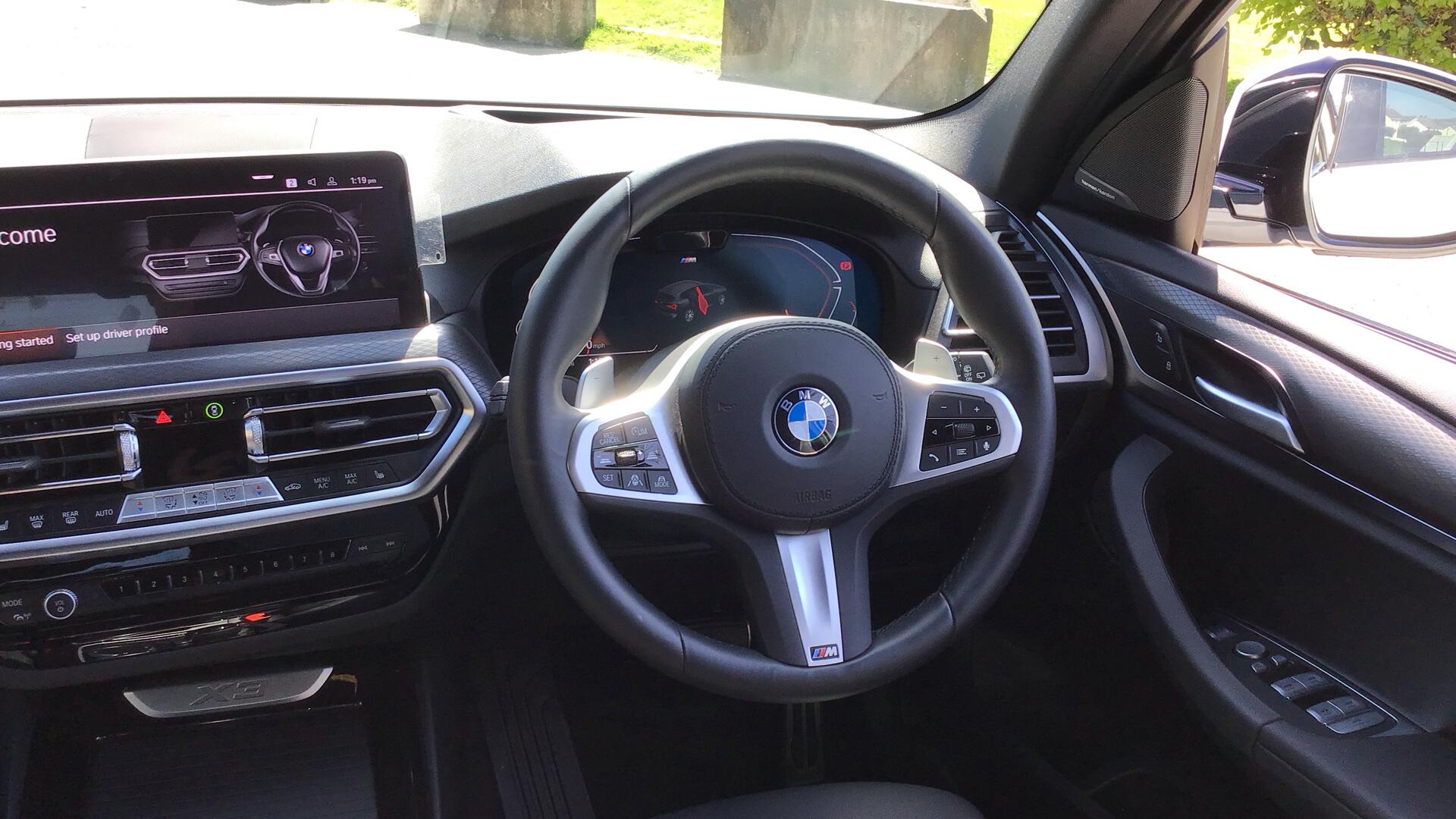 BMW X3 view 5
