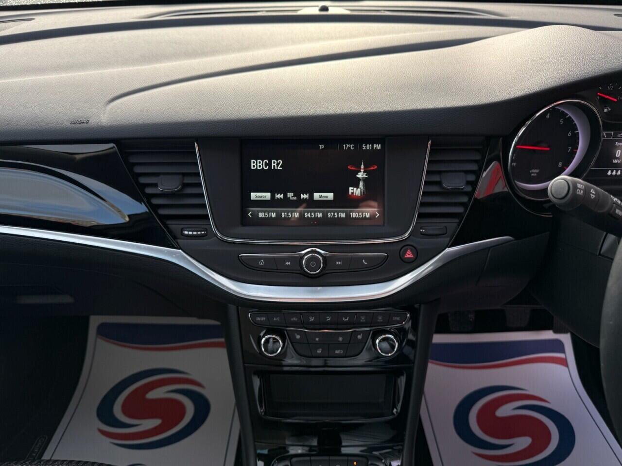 Vauxhall Astra view 42