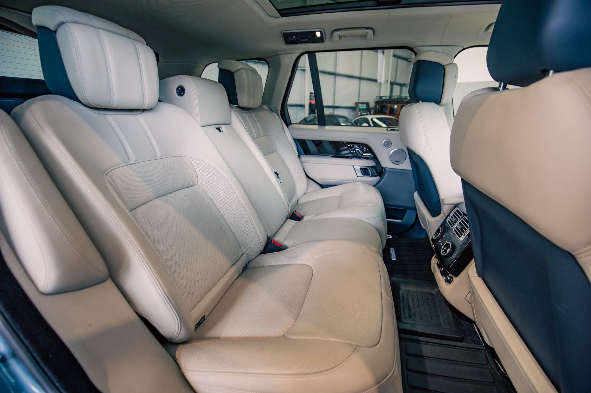 Land Rover Range Rover view 13