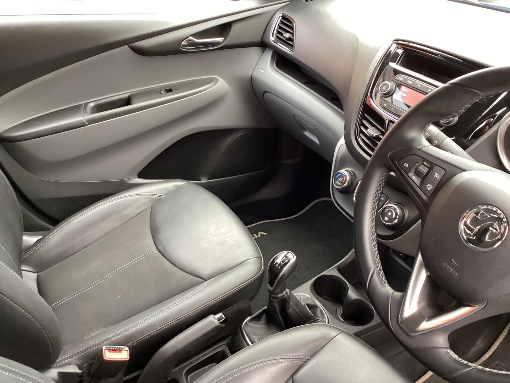 Vauxhall Viva view 13