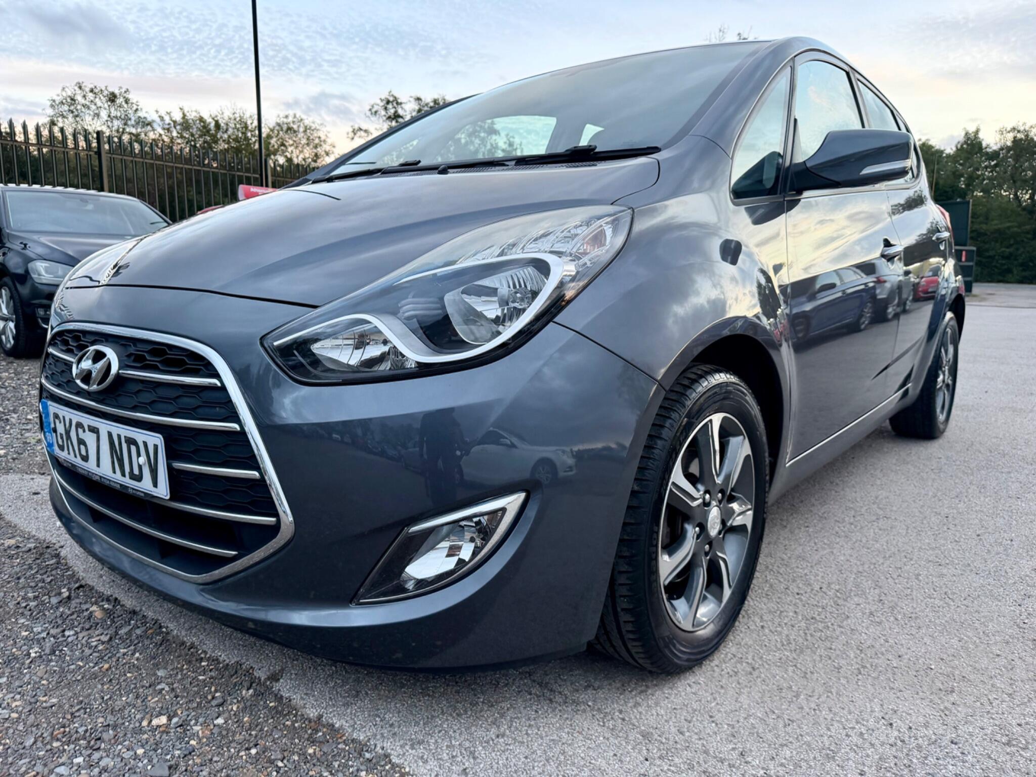 Hyundai Ix20 view 3