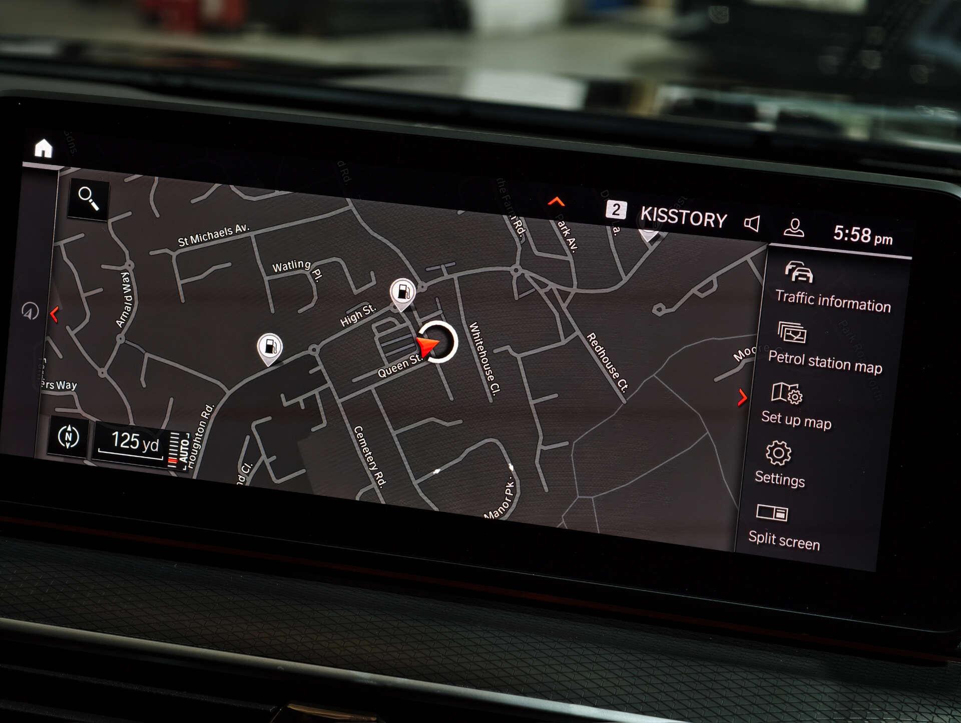 BMW 5 Series view 49
