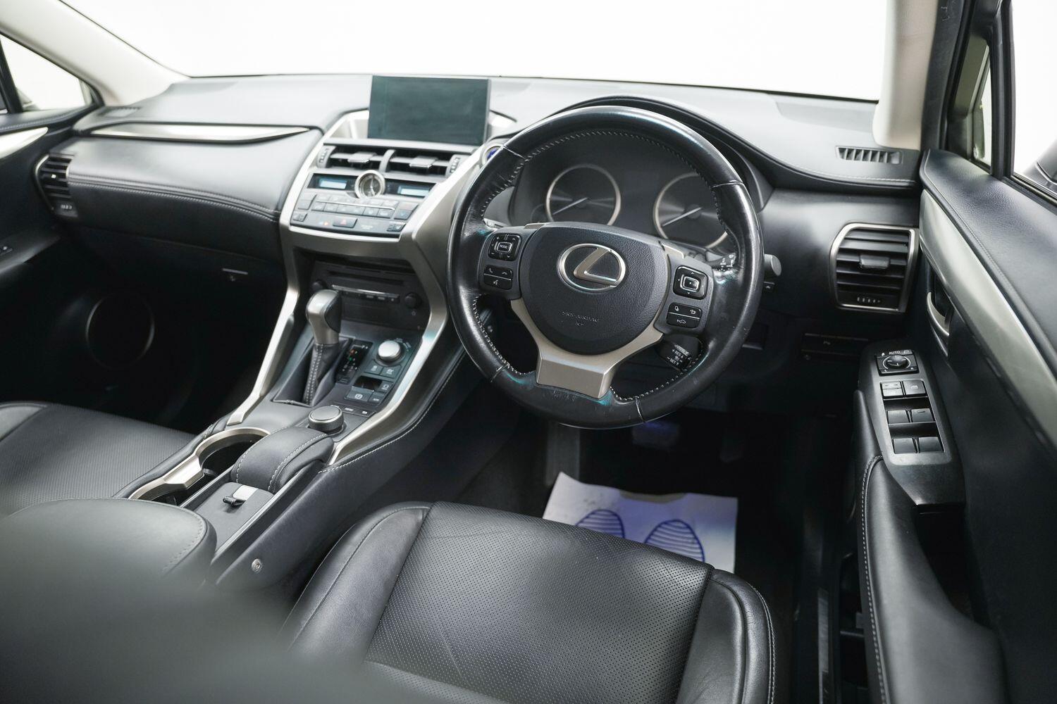 Lexus NX view 11
