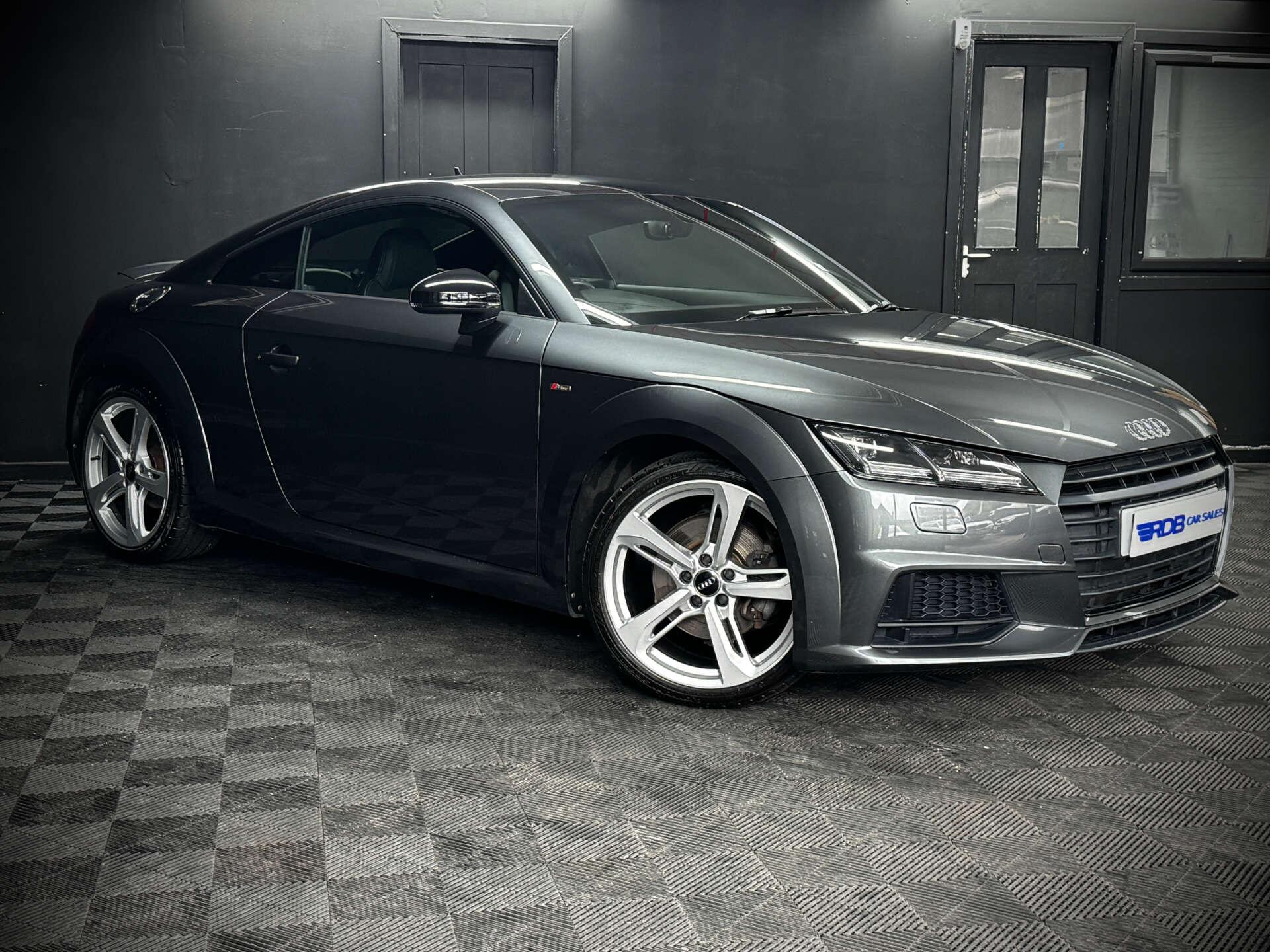 Audi TT view 13