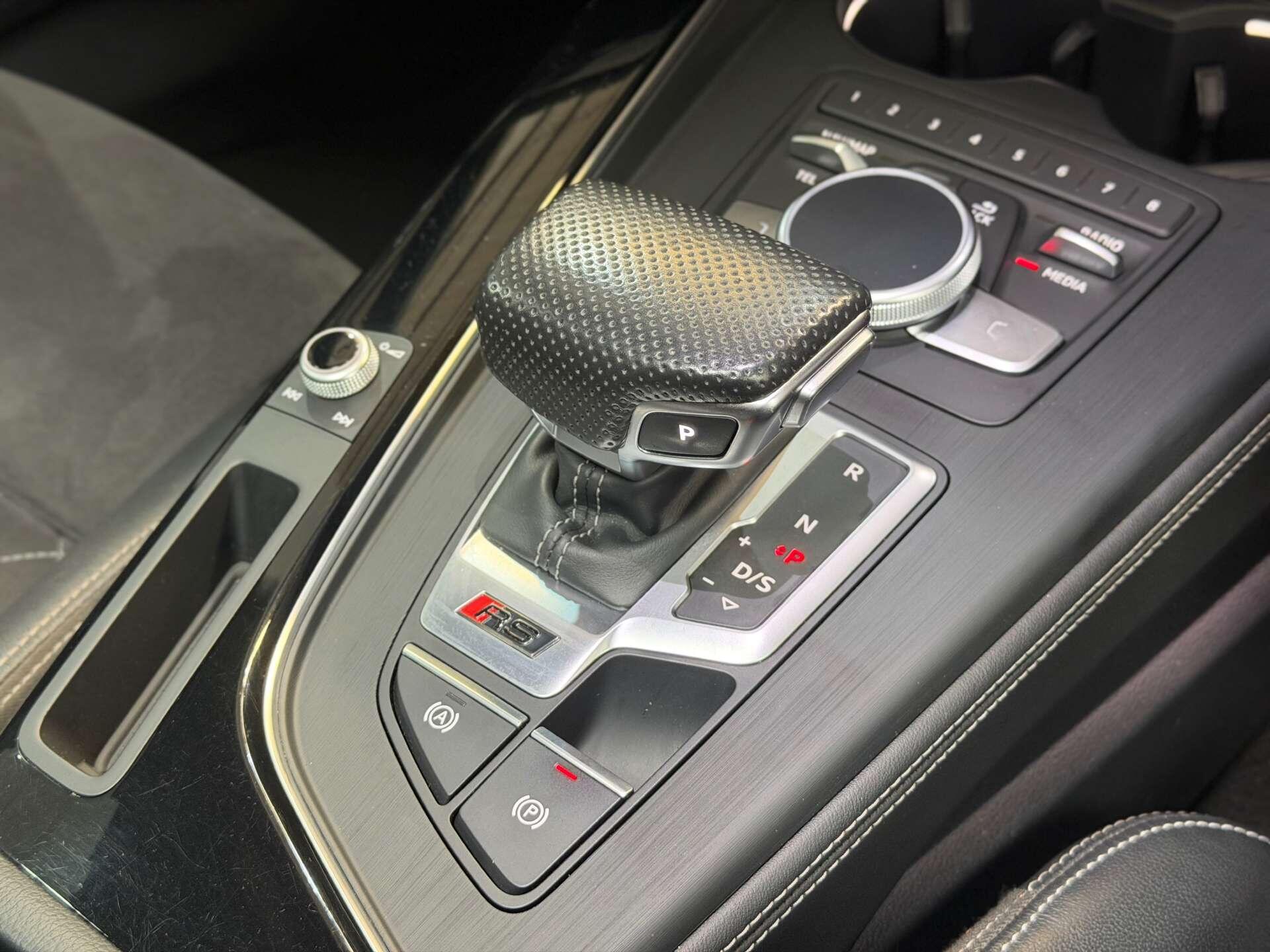 Audi RS4 view 51