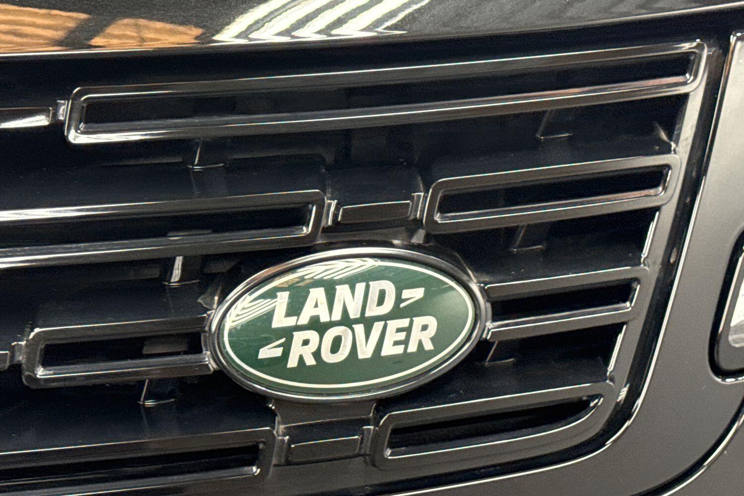 Land Rover Range Rover Sport view 28