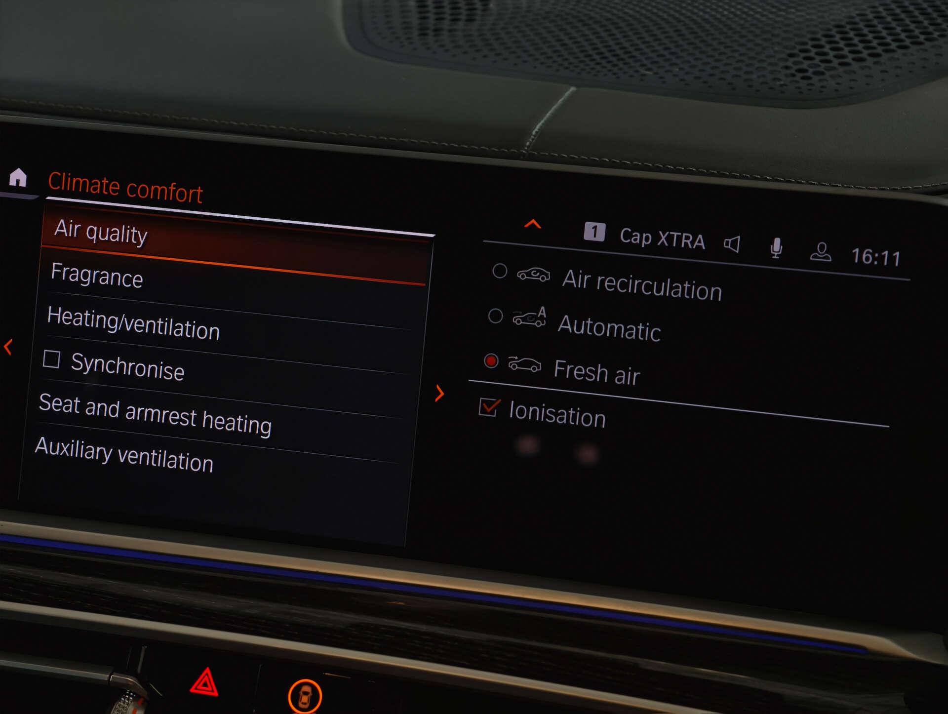 BMW X7 view 76