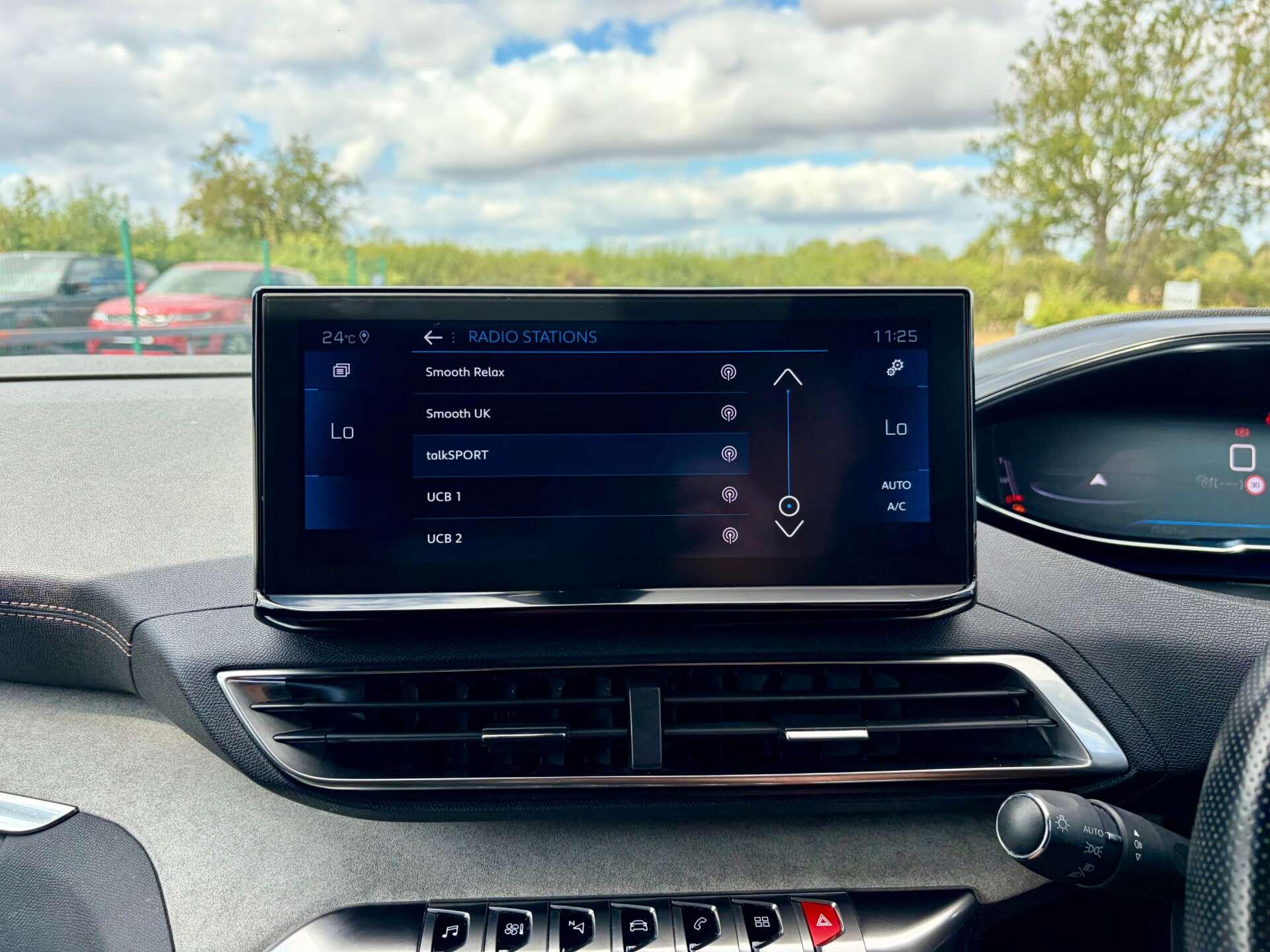 Peugeot 3008 view 44
