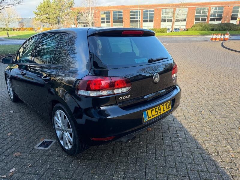 2009 Volkswagen Golf image 13