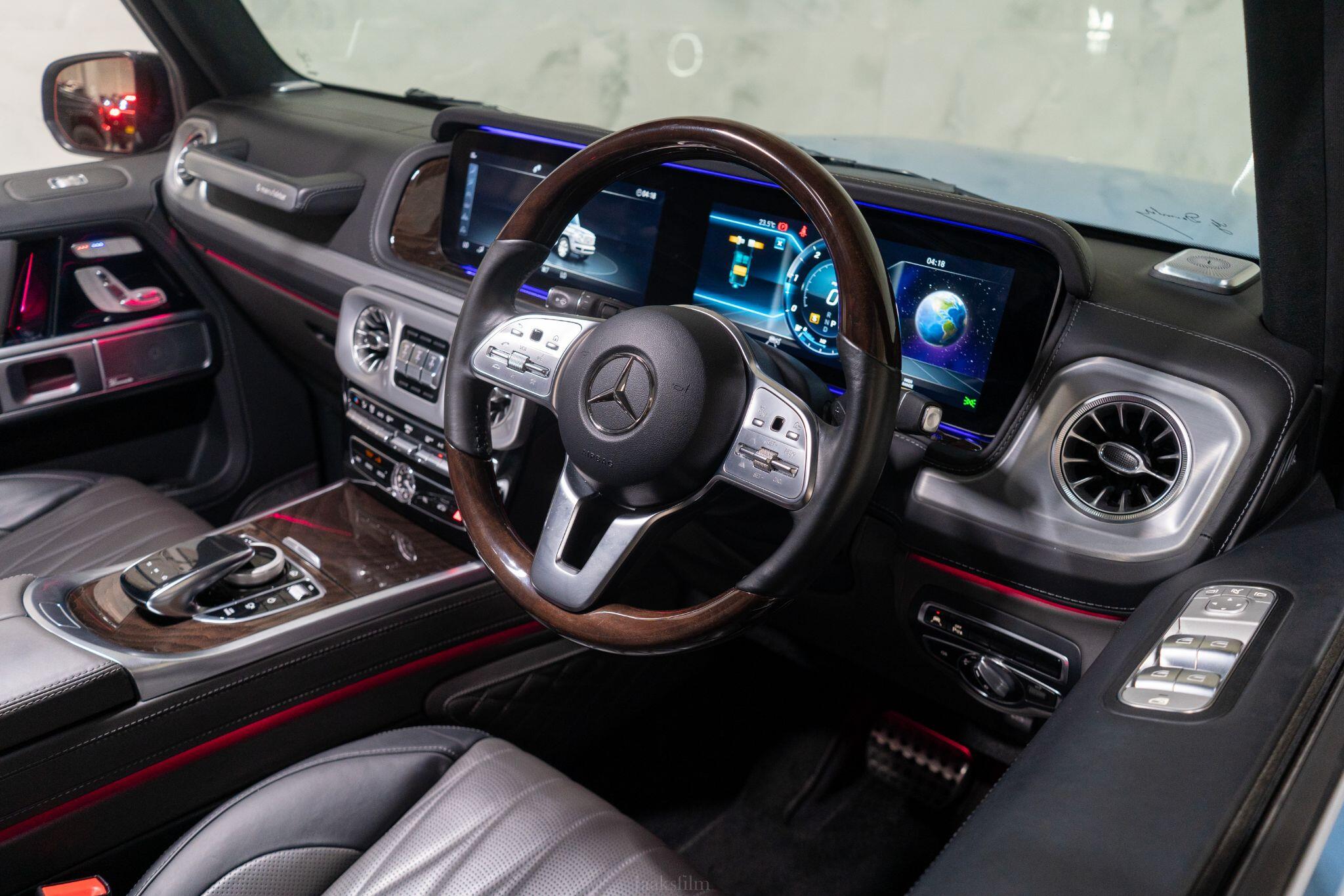 Mercedes-Benz G-Class view 21