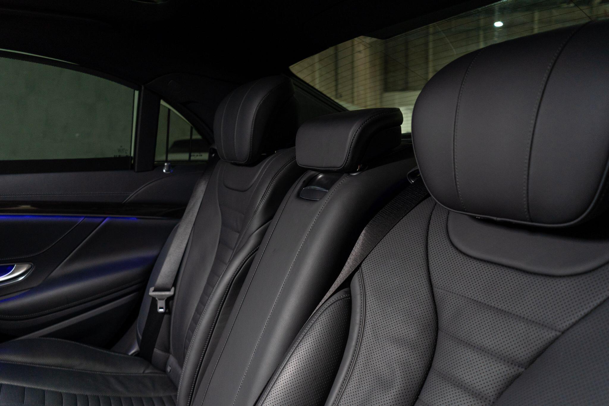Mercedes-Benz S-Class view 39