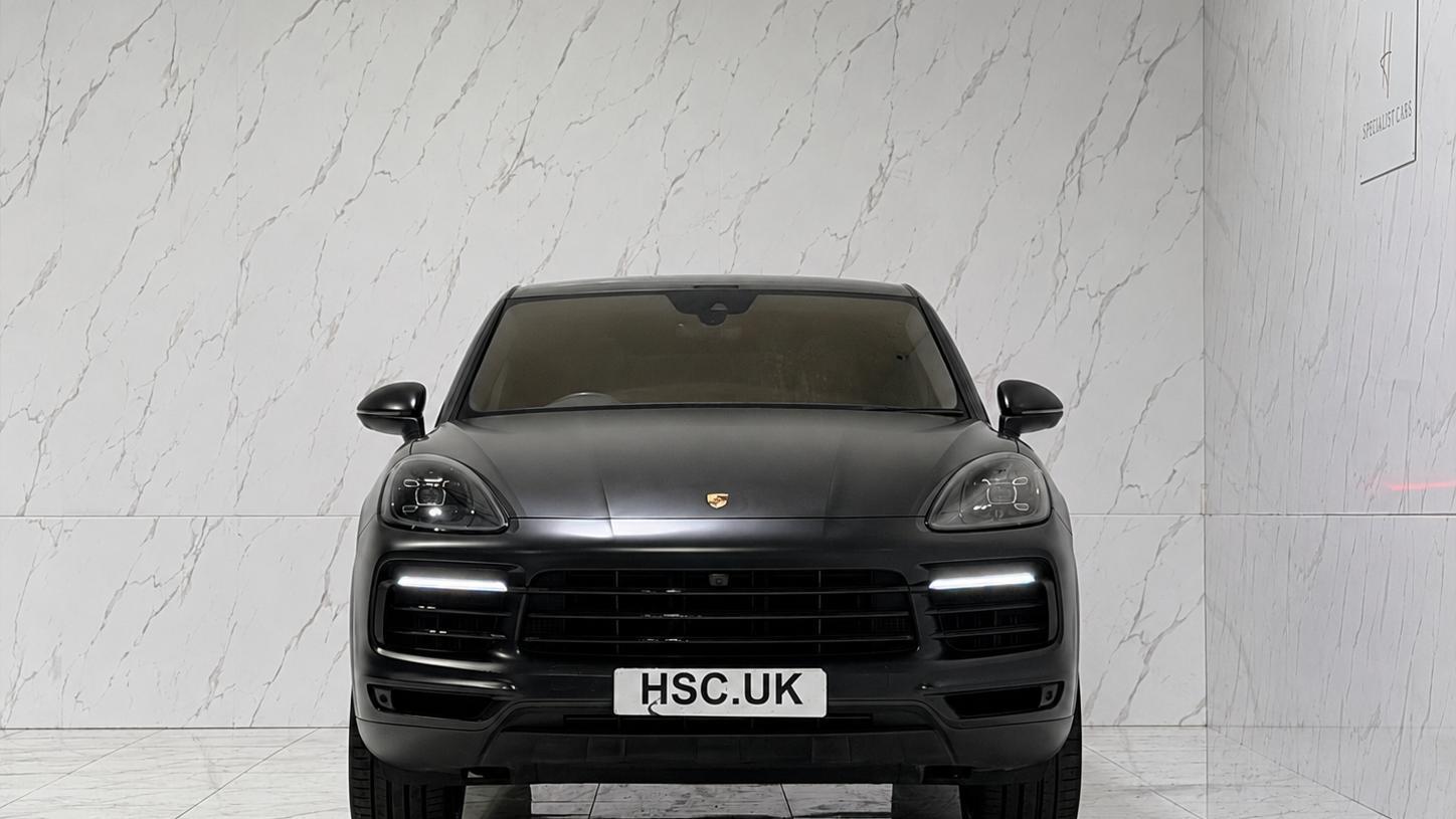 Porsche Cayenne view 2