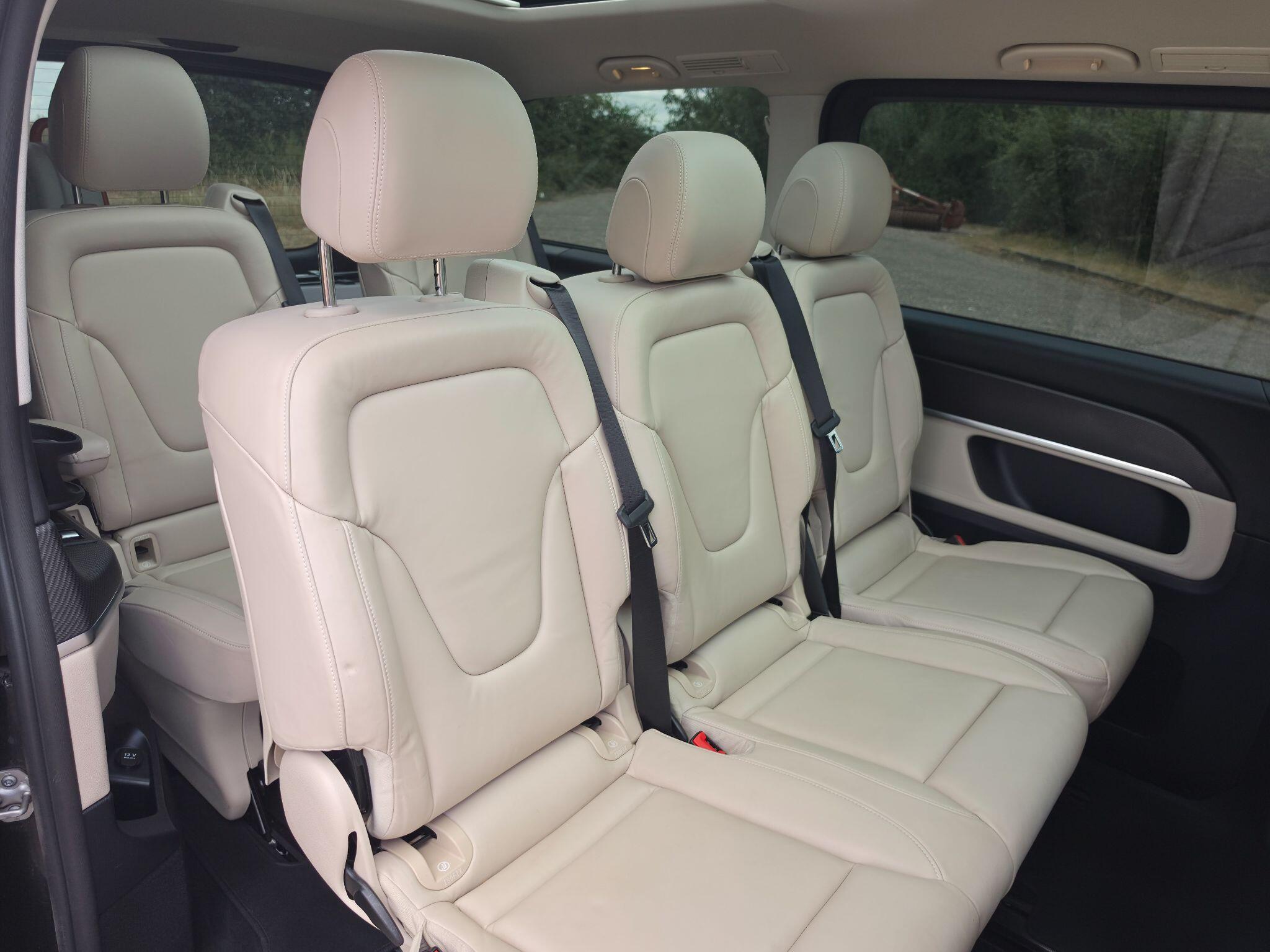 Mercedes-Benz V Class view 17